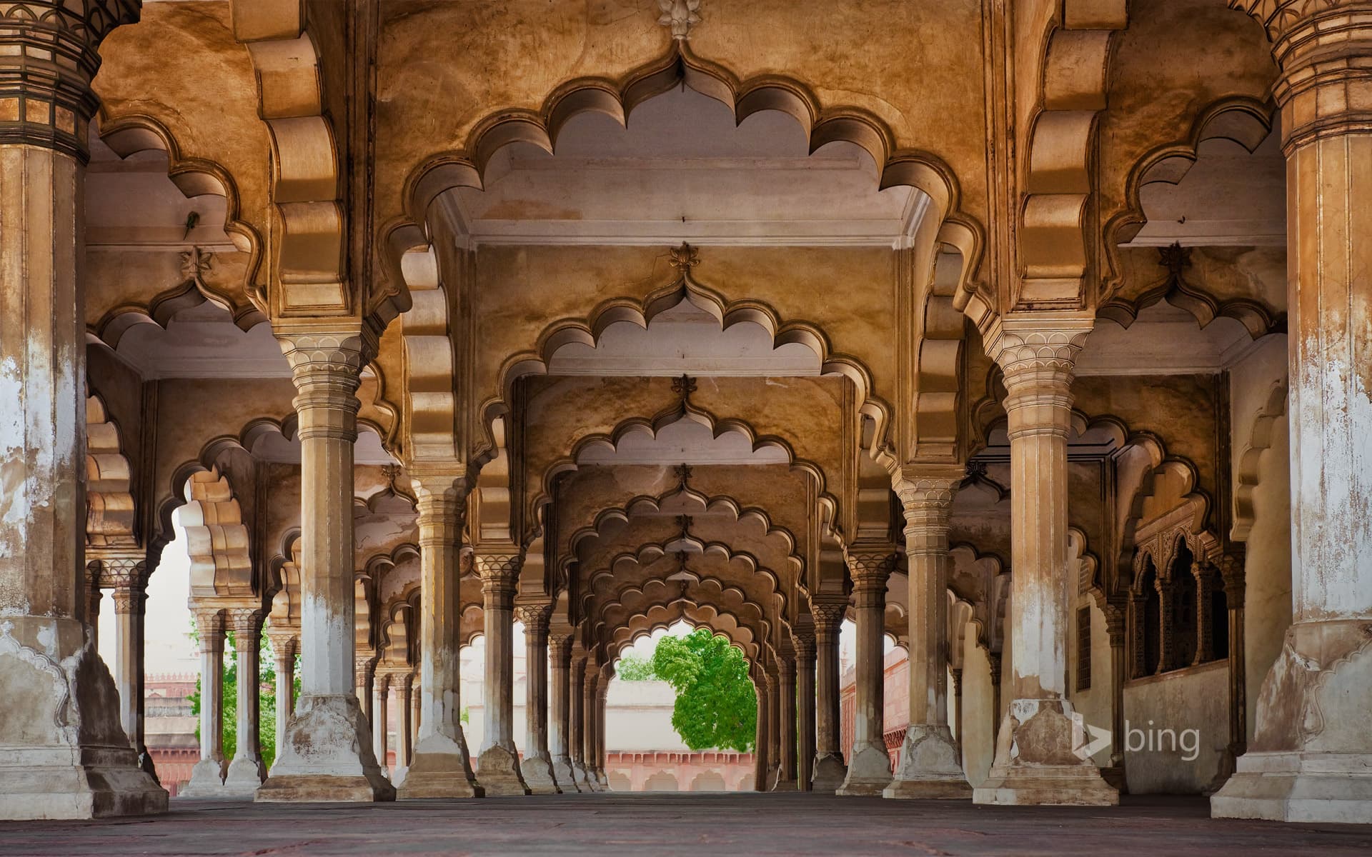 Bing Wallpaper: Agra Fort in Agra, Uttar Pradesh, India