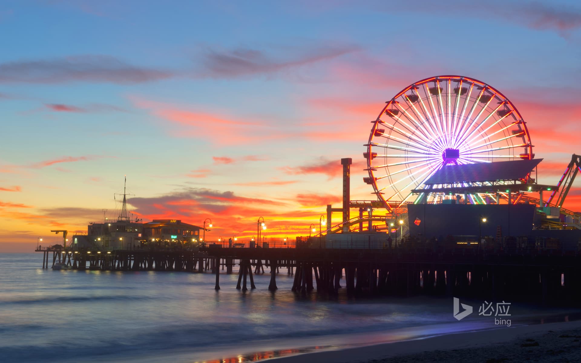 Bing Wallpaper: Night view of amusement park in Los Angeles, USA