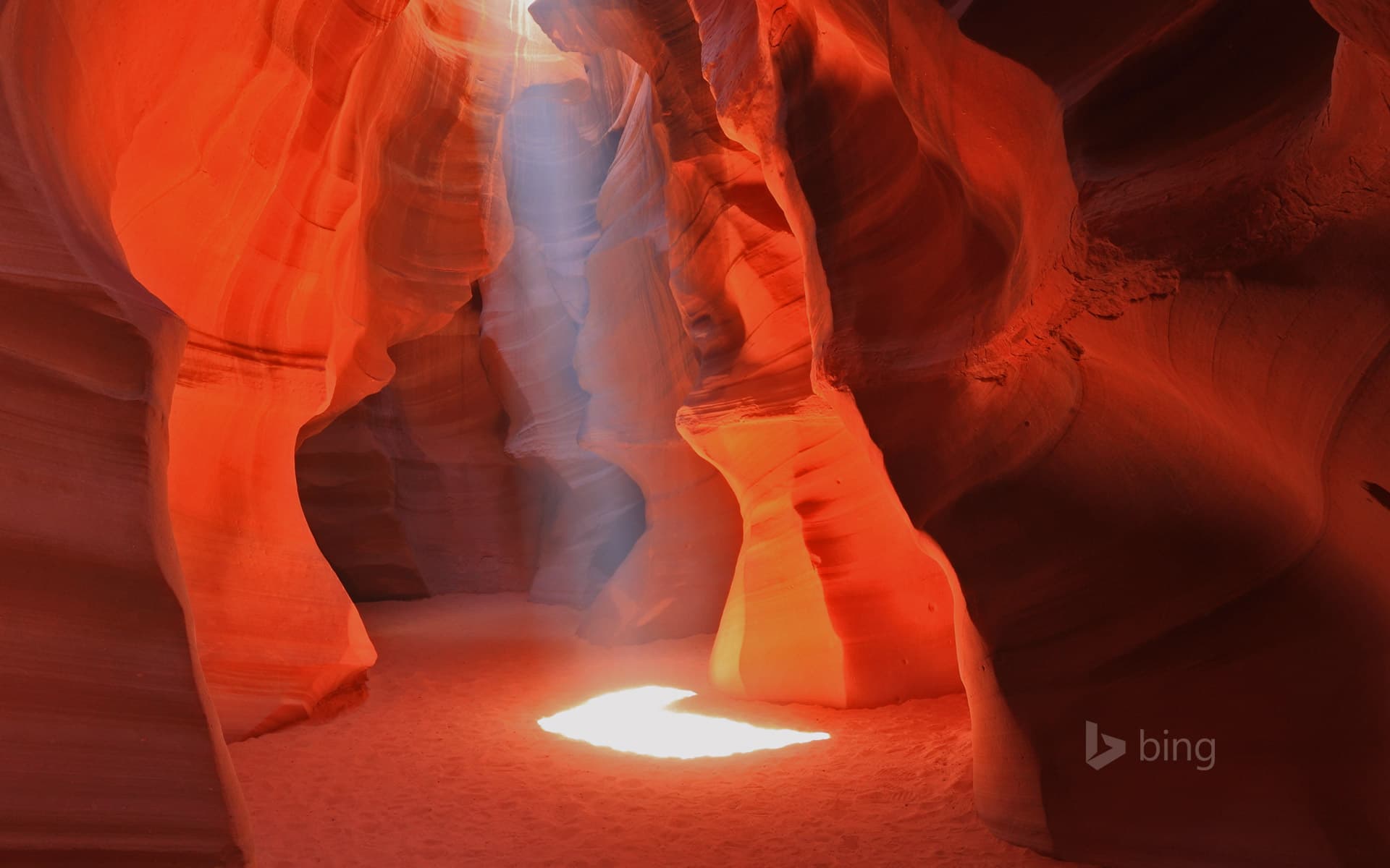 Bing Wallpaper: Antelope Canyon near Page, Arizona