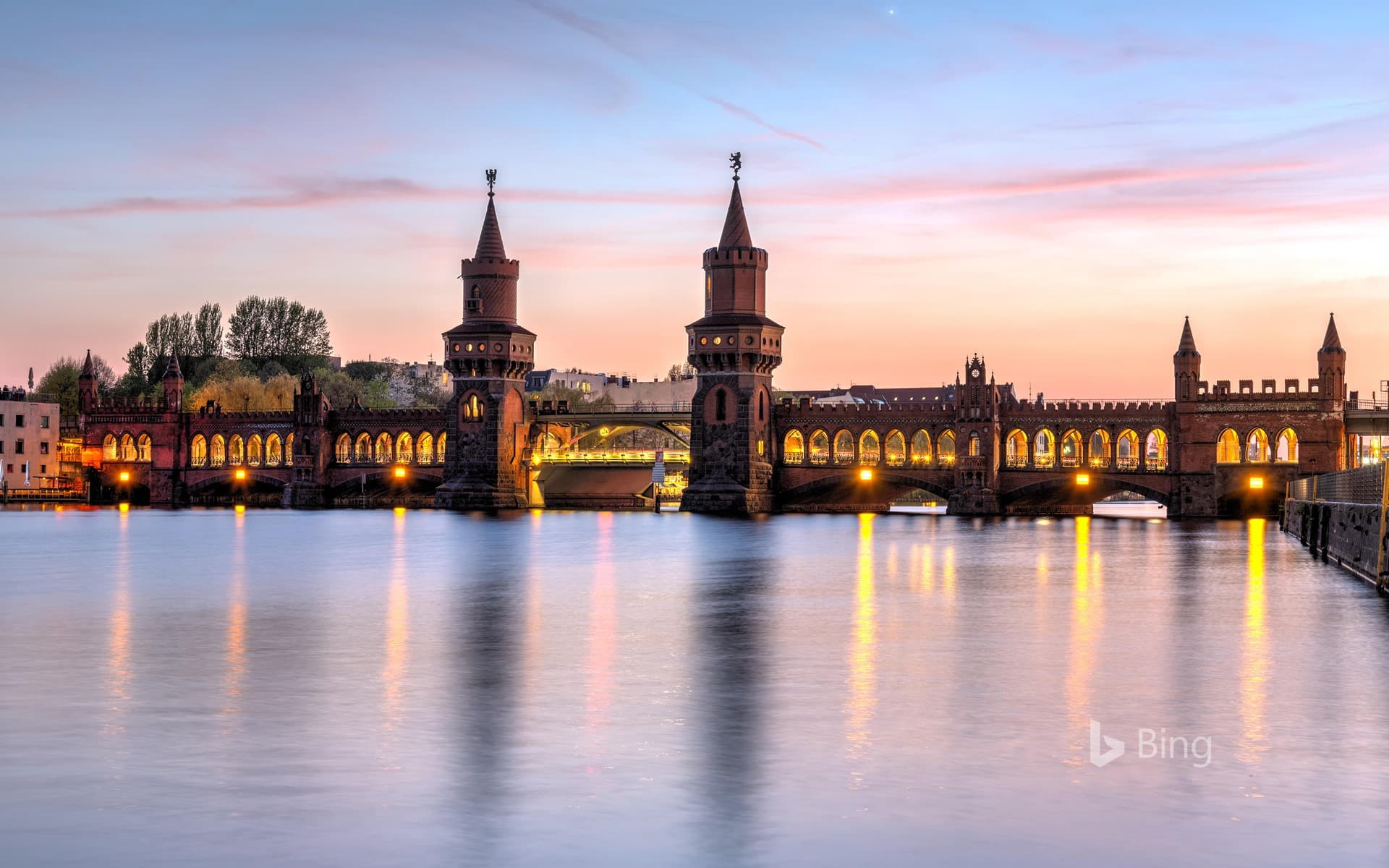 Bing Wallpaper: Beautiful Oberbaum Bridge on the Spree River at Sunset, Berlin