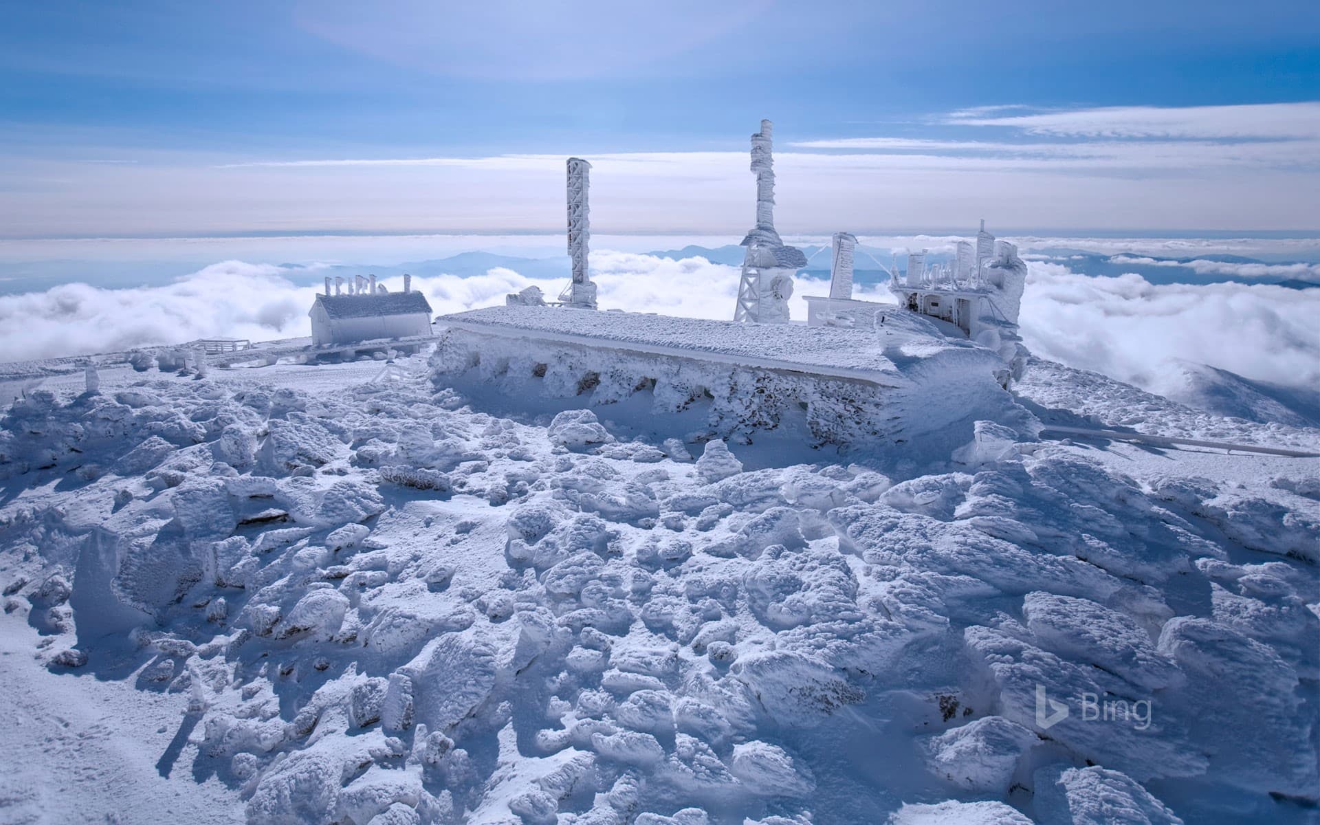 Bing Wallpaper: The Mount Washington Observatory in New Hampshire
