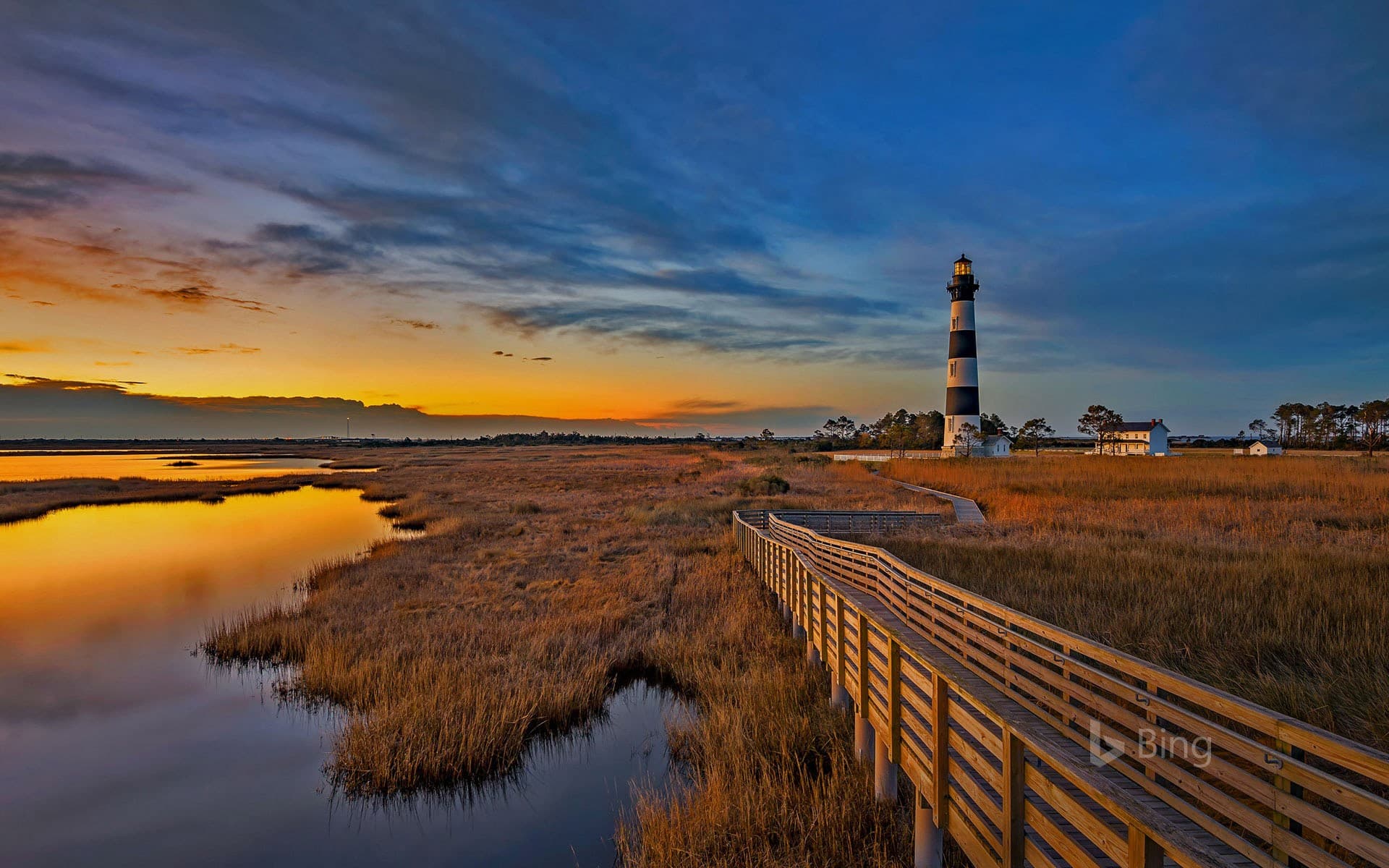 Bing Wallpaper: Bodie Island Lighthouse on North Carolina's Outer Banks