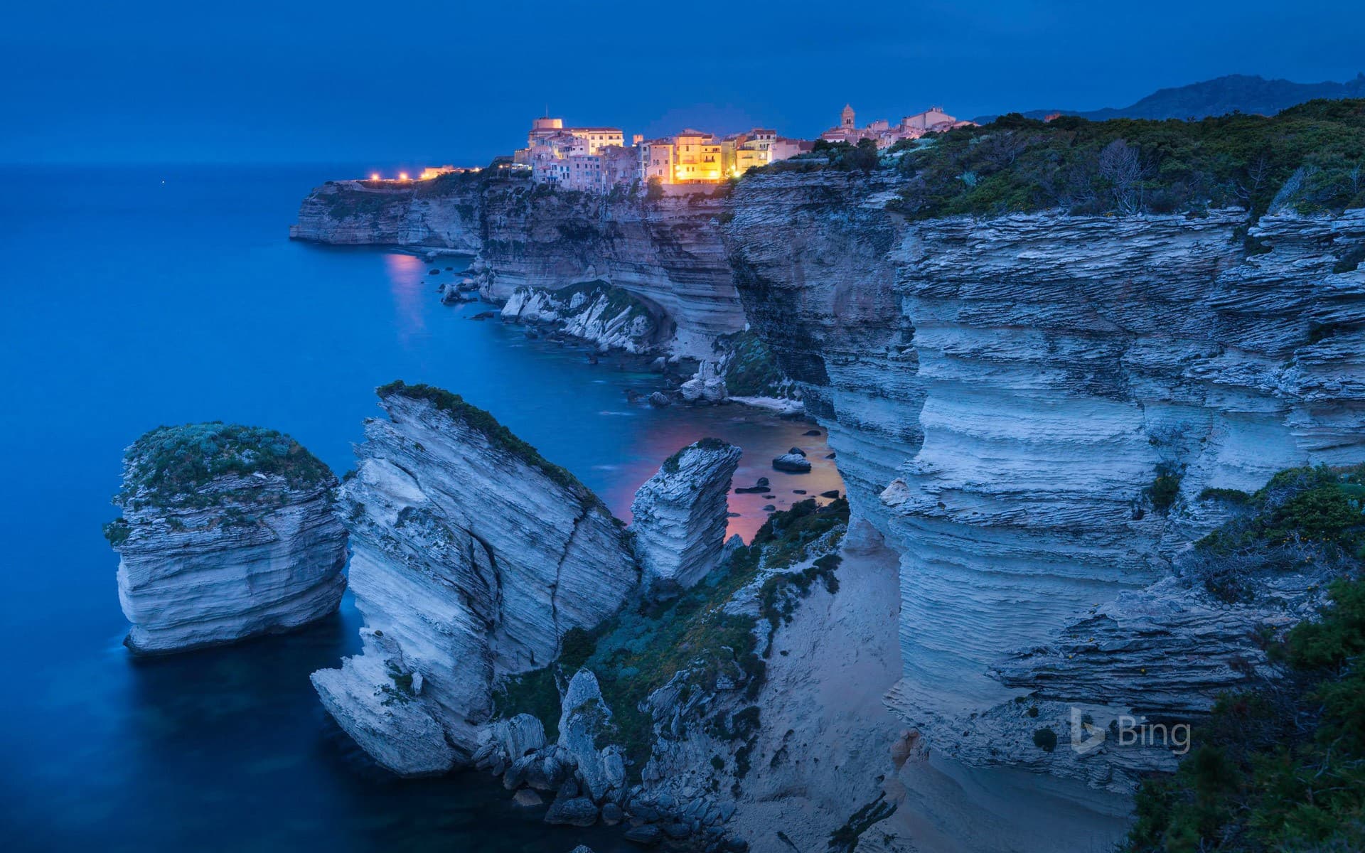 Bing Wallpaper: Bonifacio on the island of Corsica, France