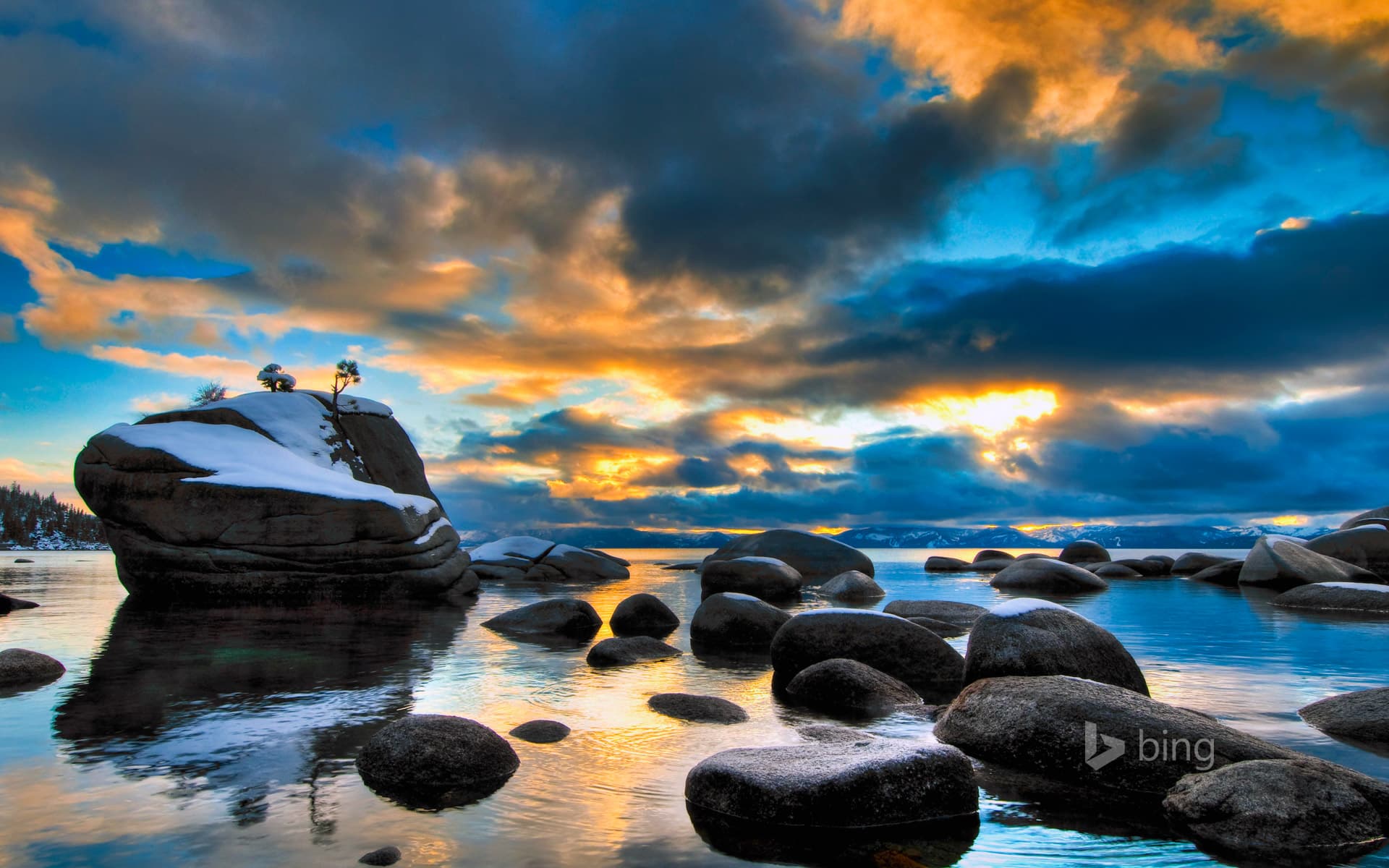 Bing Wallpaper: Bonsai Rock, Lake Tahoe, Nevada