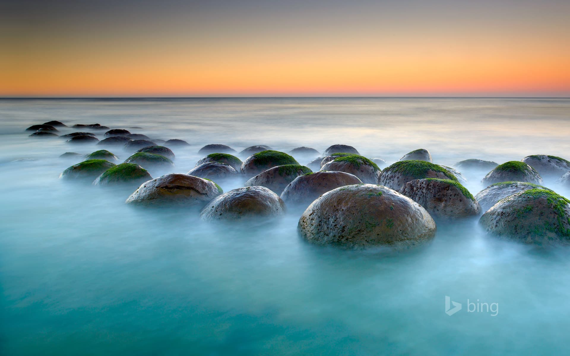 Bing Wallpaper: Bowling Ball Beach near Point Arena, California