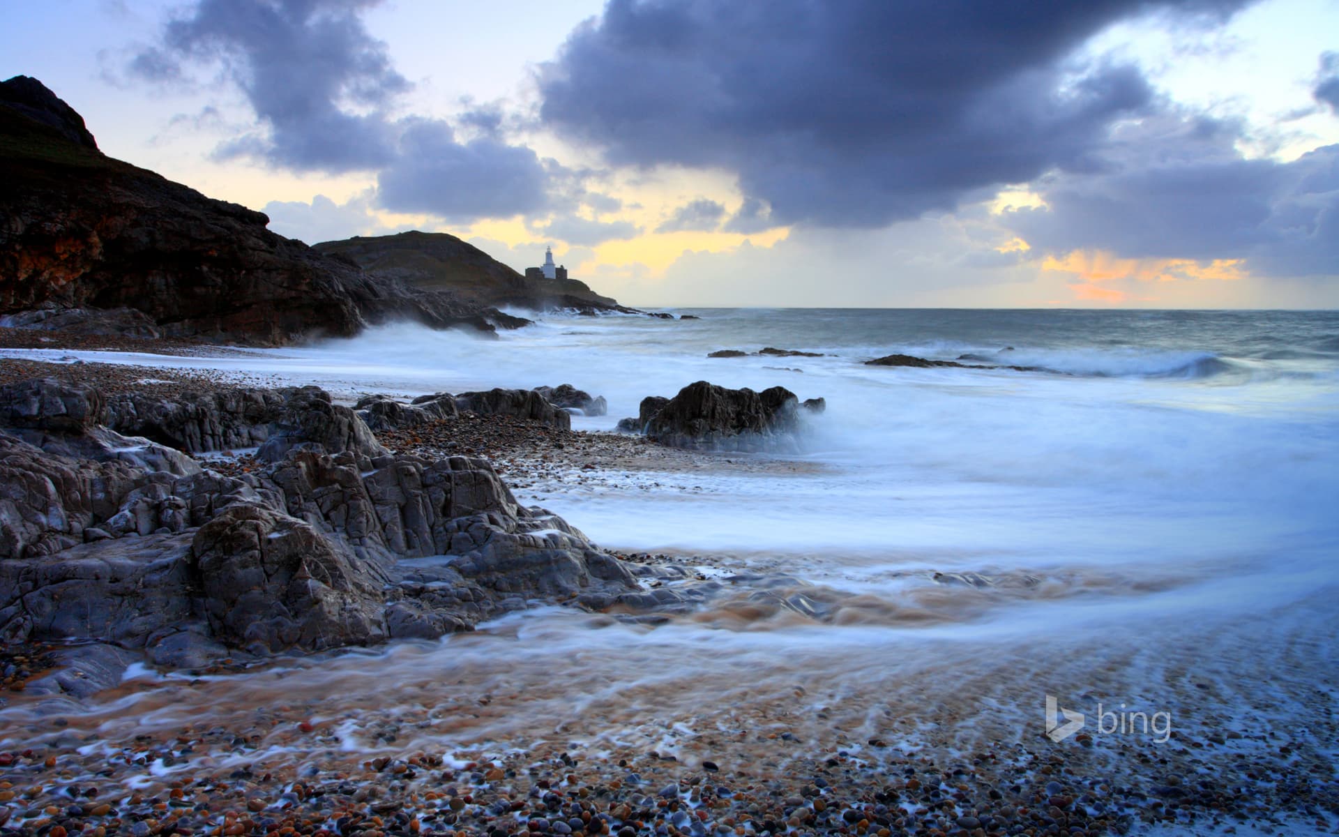 Bing Wallpaper: Bracelet bay, Gower Peninsula, Wales