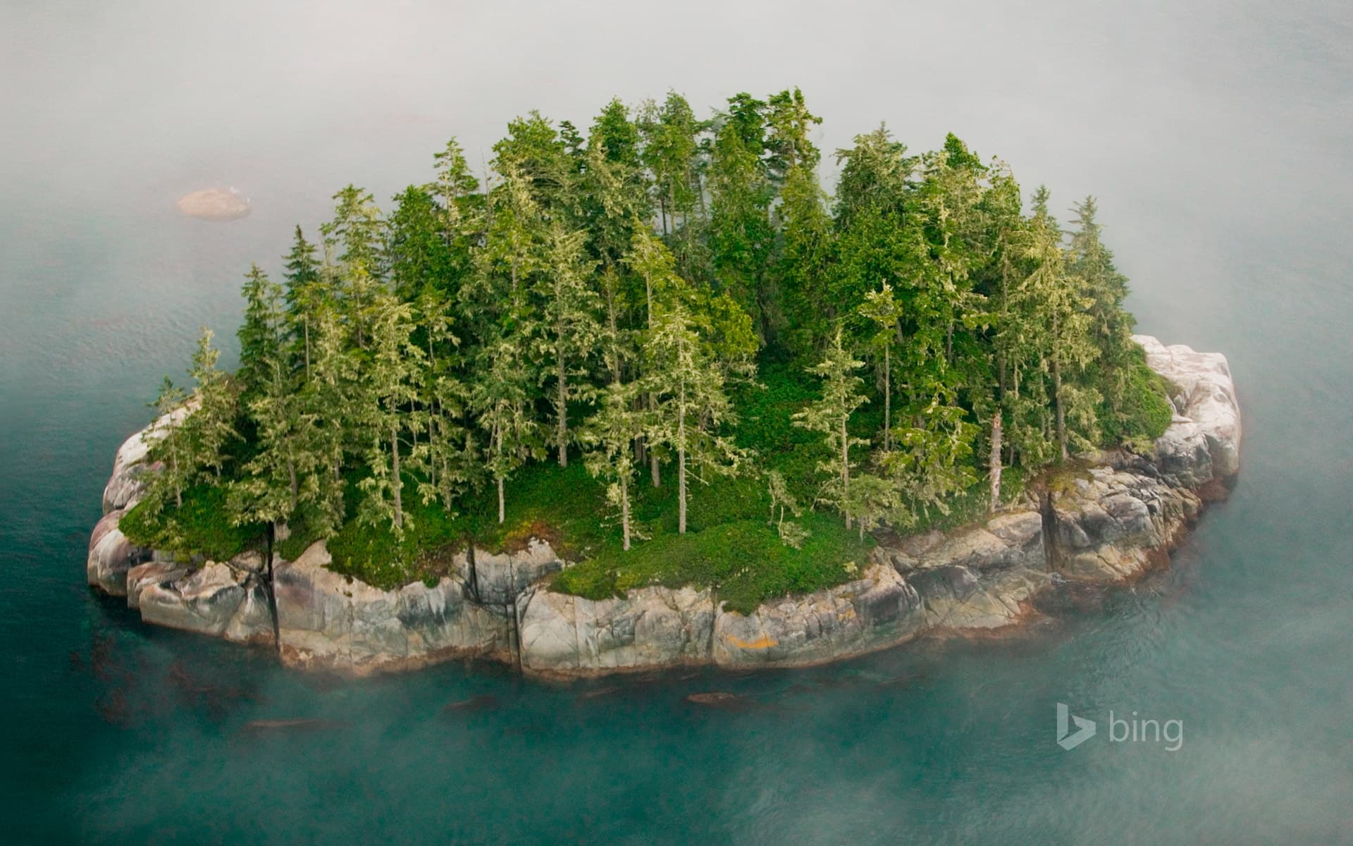 Bing Wallpaper: Broughton Archipelago, British Columbia, Canada