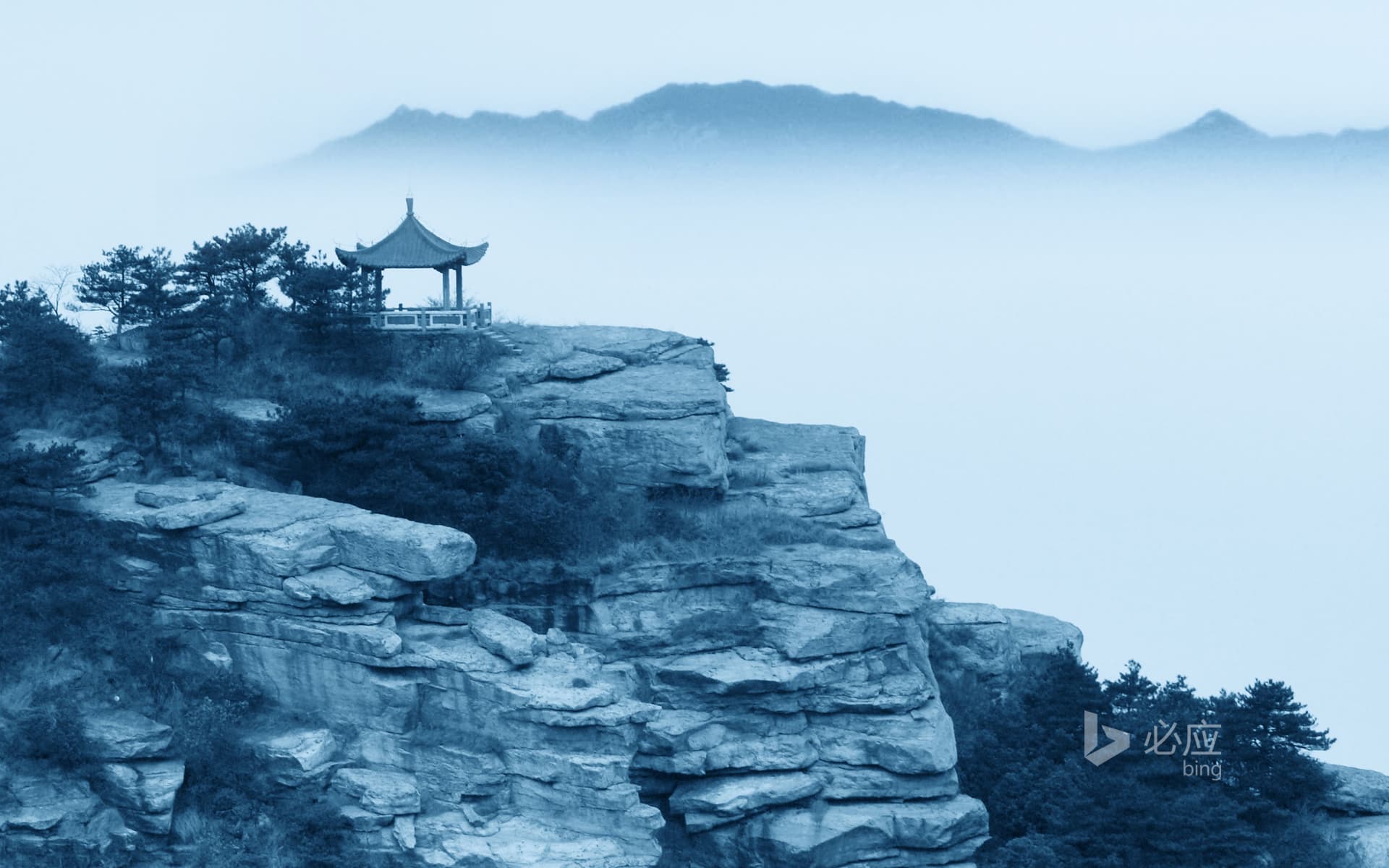 Bing Wallpaper: Lushan