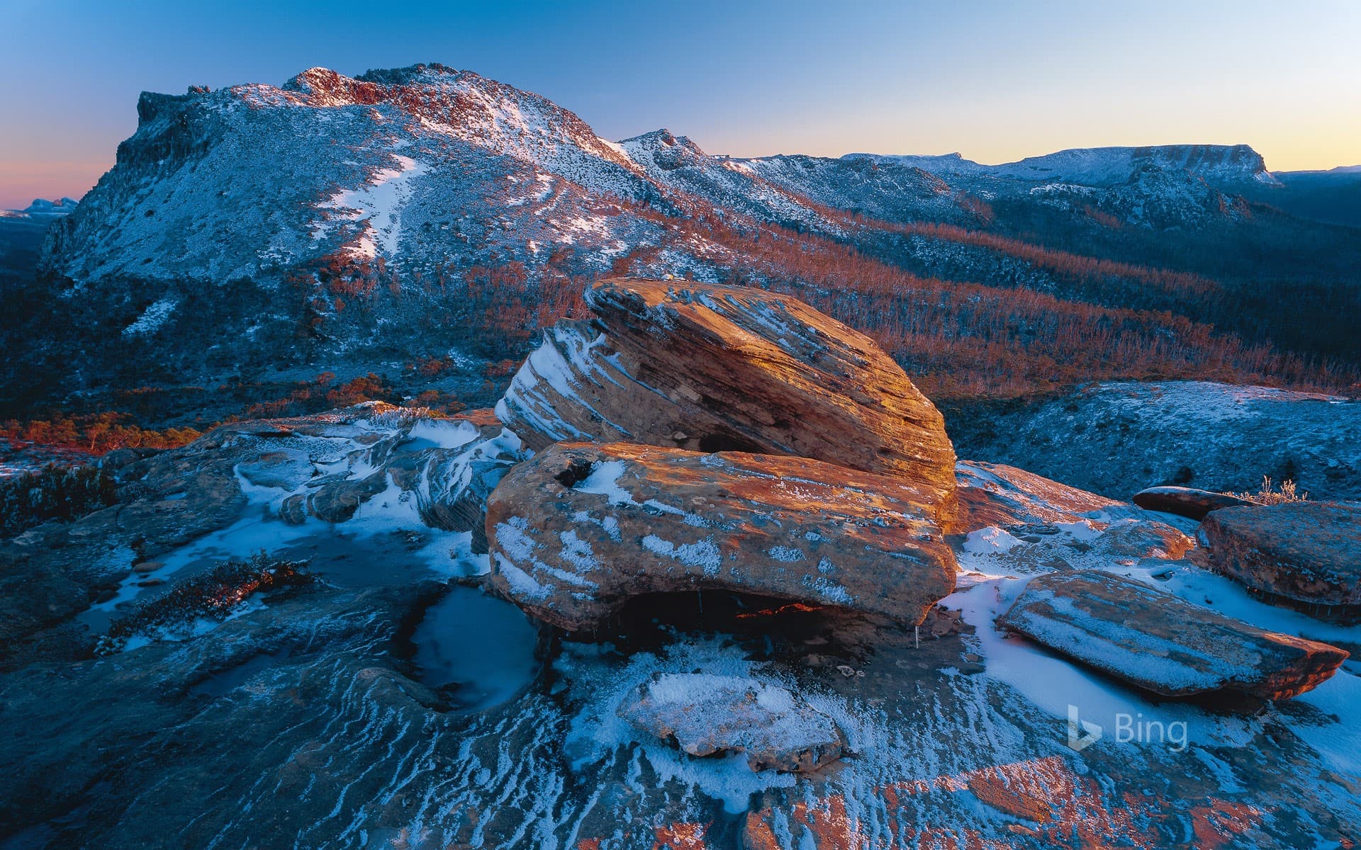 Bing Wallpaper: Cradle Mountain-Lake St Clair National Park, Tasmania, Australia