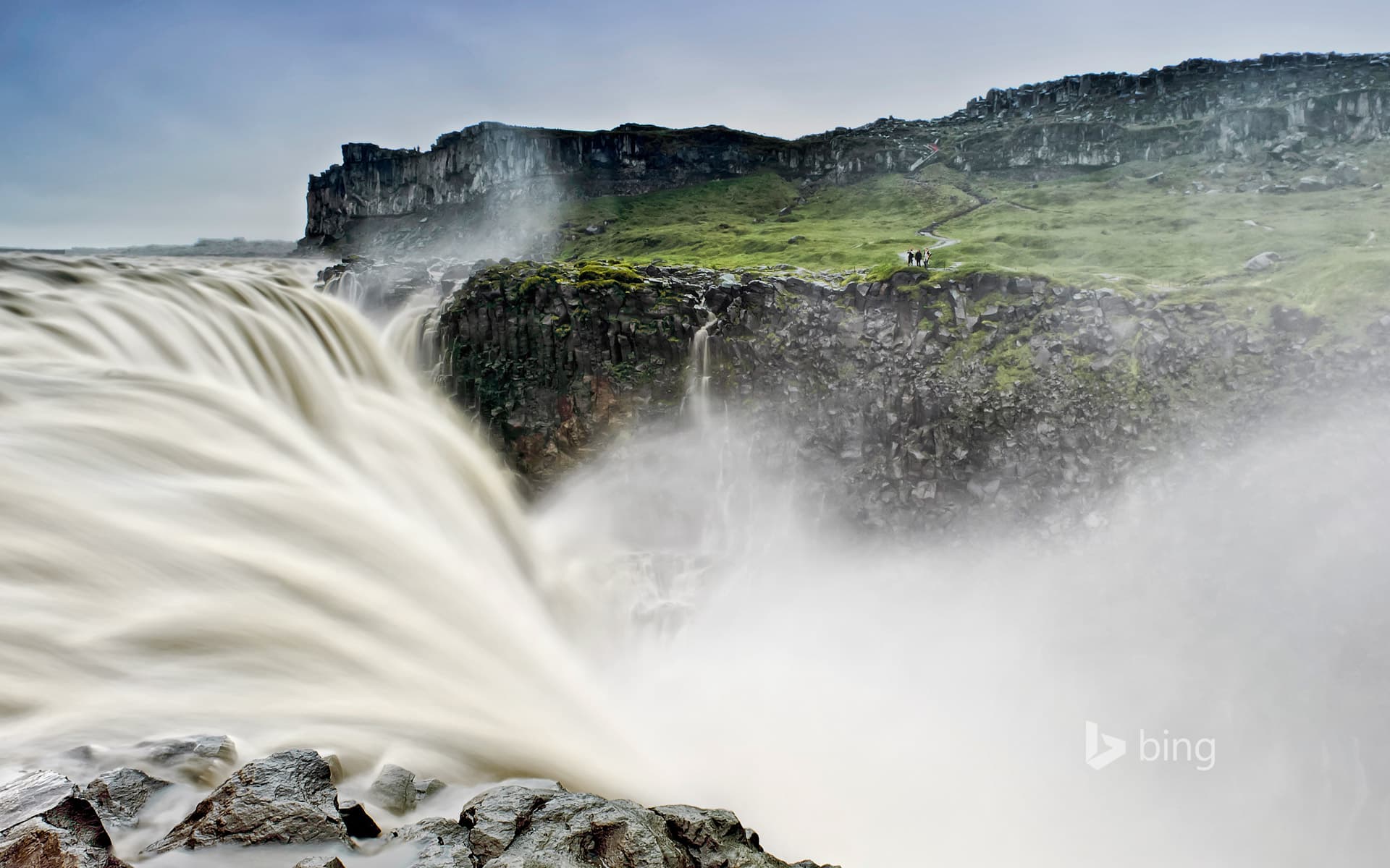 Bing Wallpaper: Dettifoss waterfall, Vatnajökull National Park, Iceland