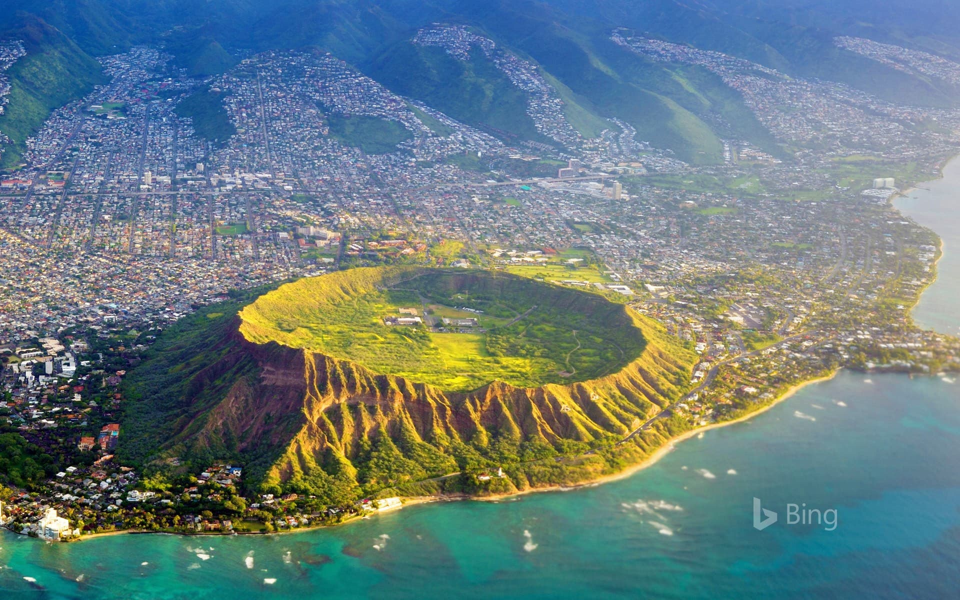 Bing Wallpaper: Aerial view of Diamond Head, Oahu, Hawaii