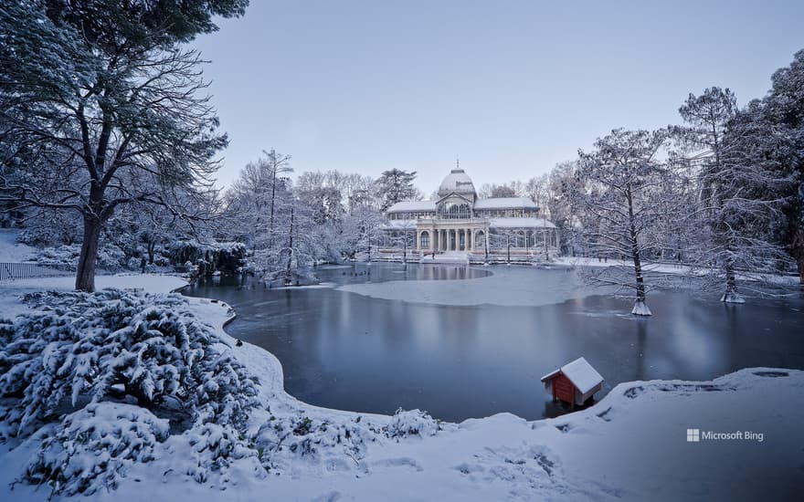 Bing Wallpaper: Crystal Palace of El Retiro Park, Madrid, Spain