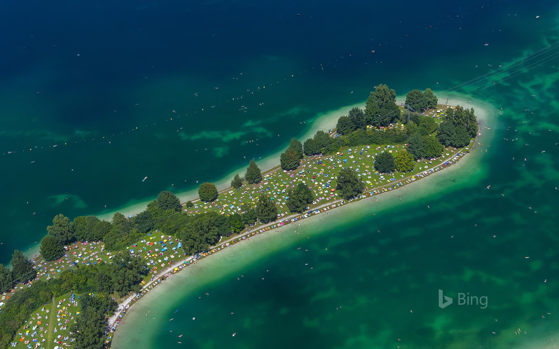 Bing Wallpaper: Lake Feringasee, near Unterföhring, Munich, Germany