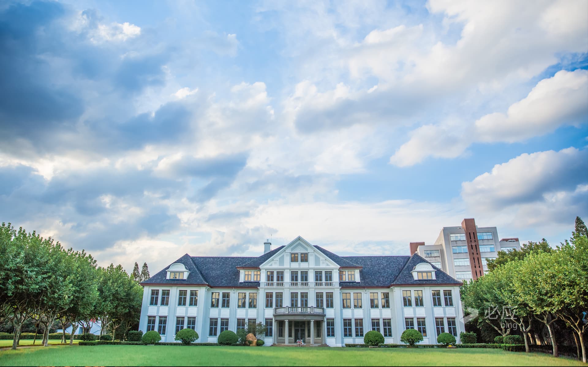 Bing Wallpaper: Zibin Academy, Fudan University, Handan Road Campus