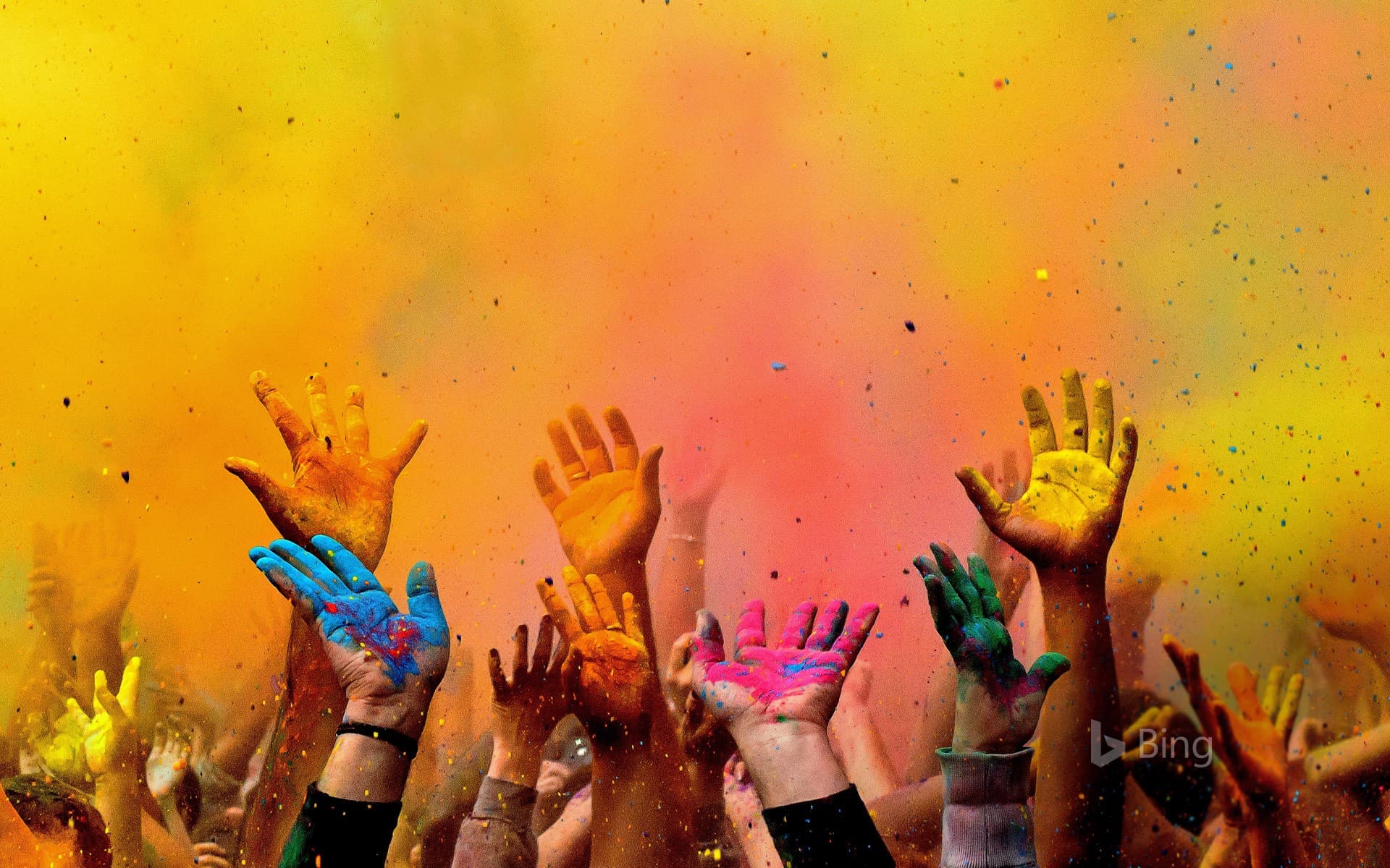 Bing Wallpaper: A Holi festival in Washington, DC