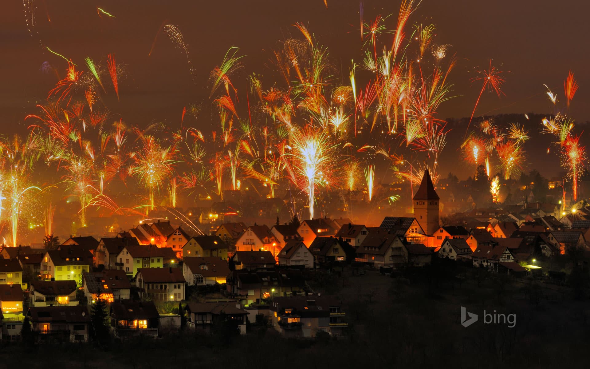 Bing Wallpaper: New Year's Eve fireworks in Korb, Rems-Murr-Kreis, Germany