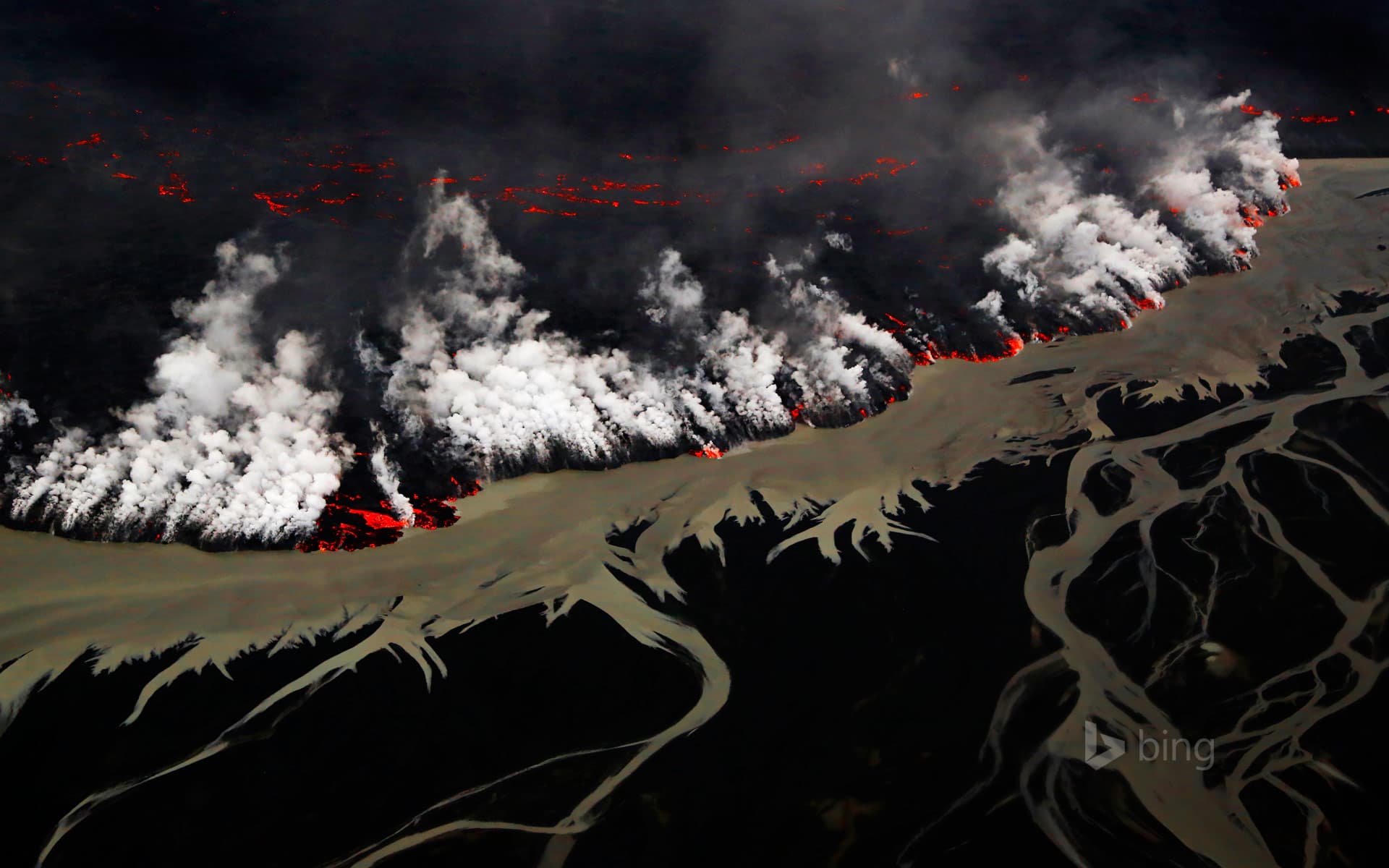 Bing Wallpaper: Holuhraun volcanic eruption, Iceland