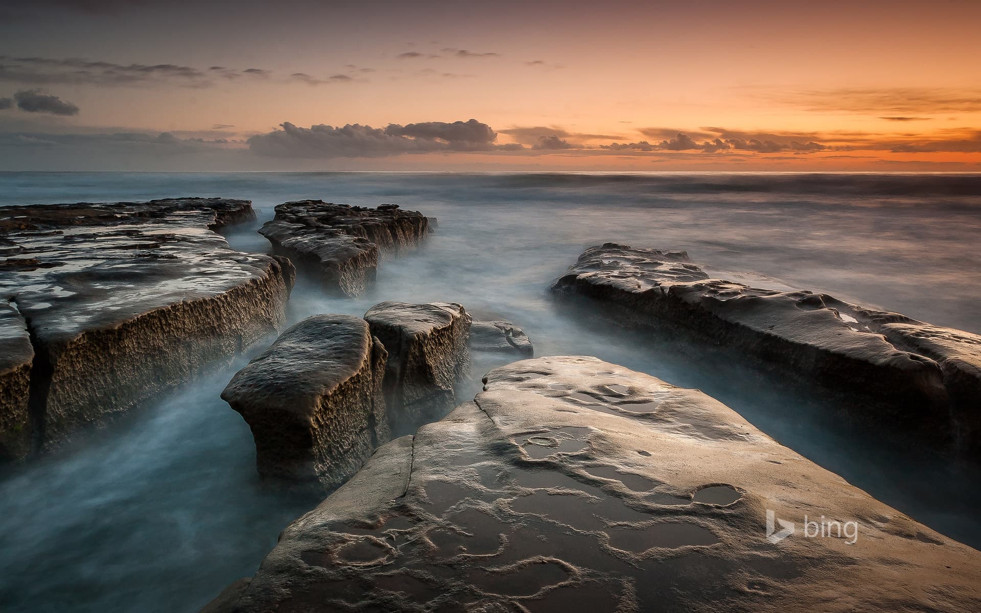 Bing Wallpaper: Low tide in La Jolla, San Diego, California