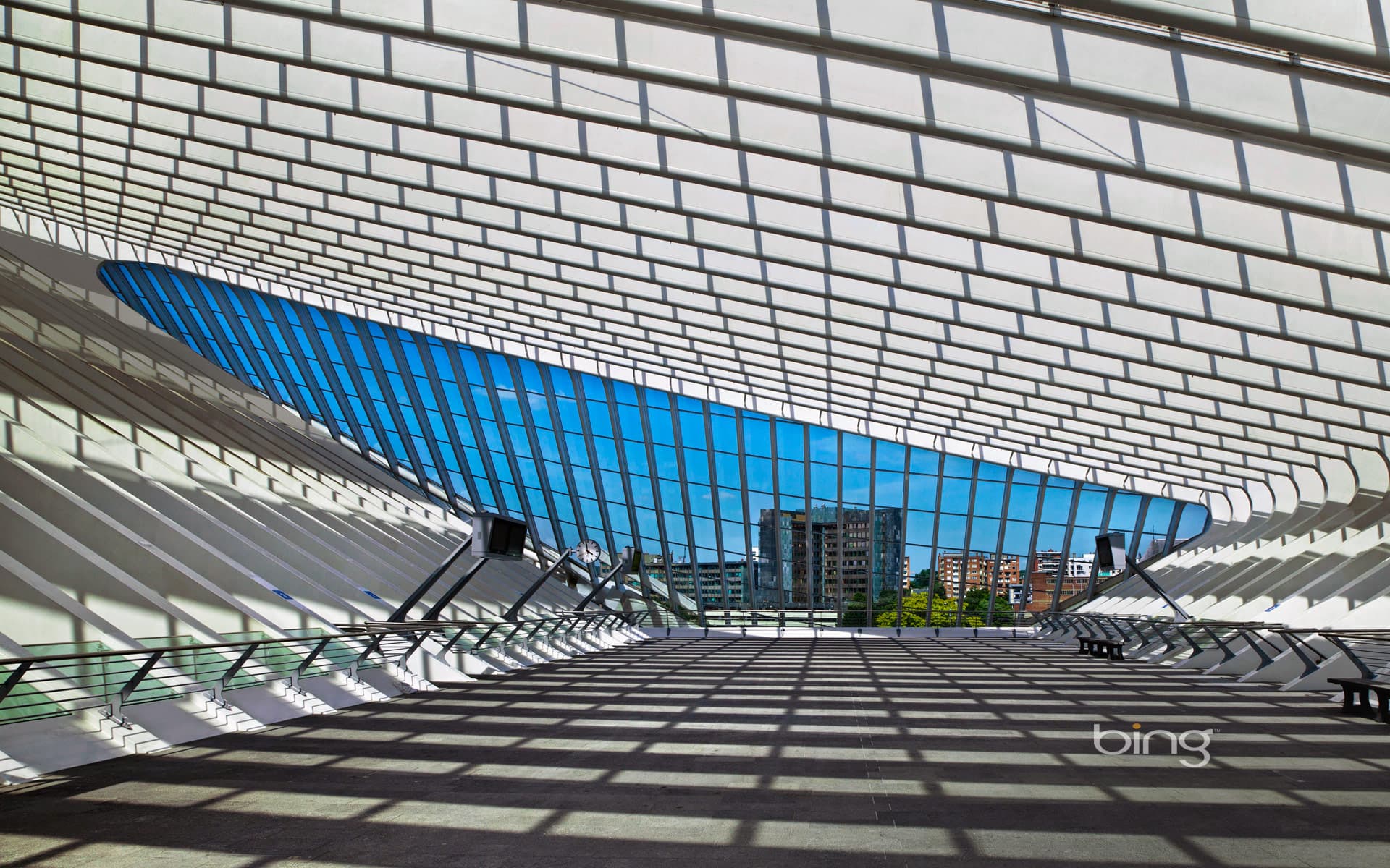 Bing Wallpaper: Interior of Liège-Guillemins railway station, Liège, Belgium