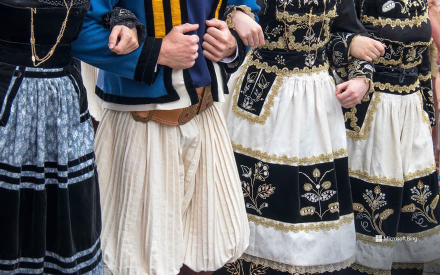 Breton folk costumes, Lorient, Finistère