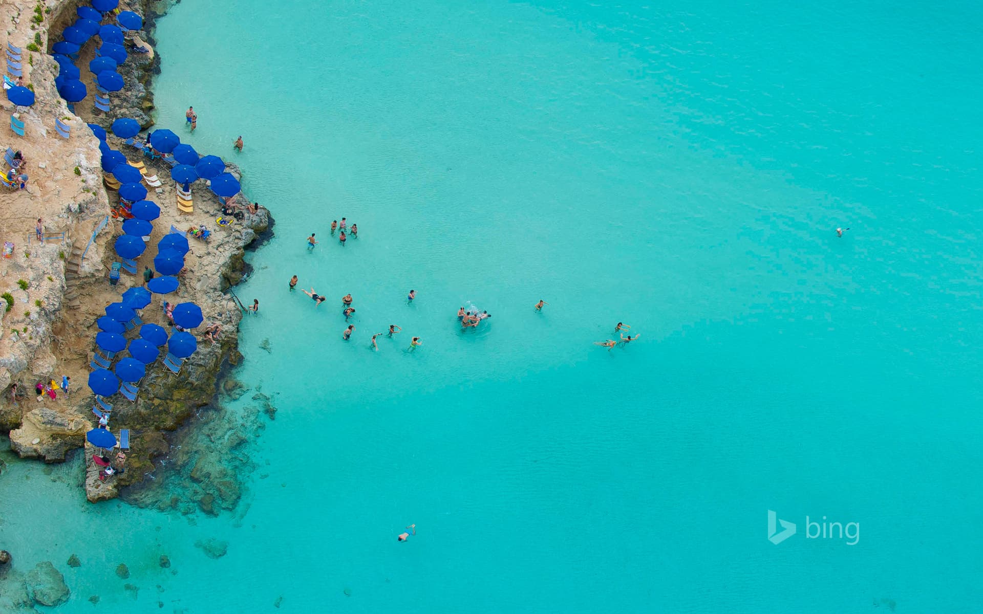 Bing Wallpaper: Blue Lagoon, Comino, Malta