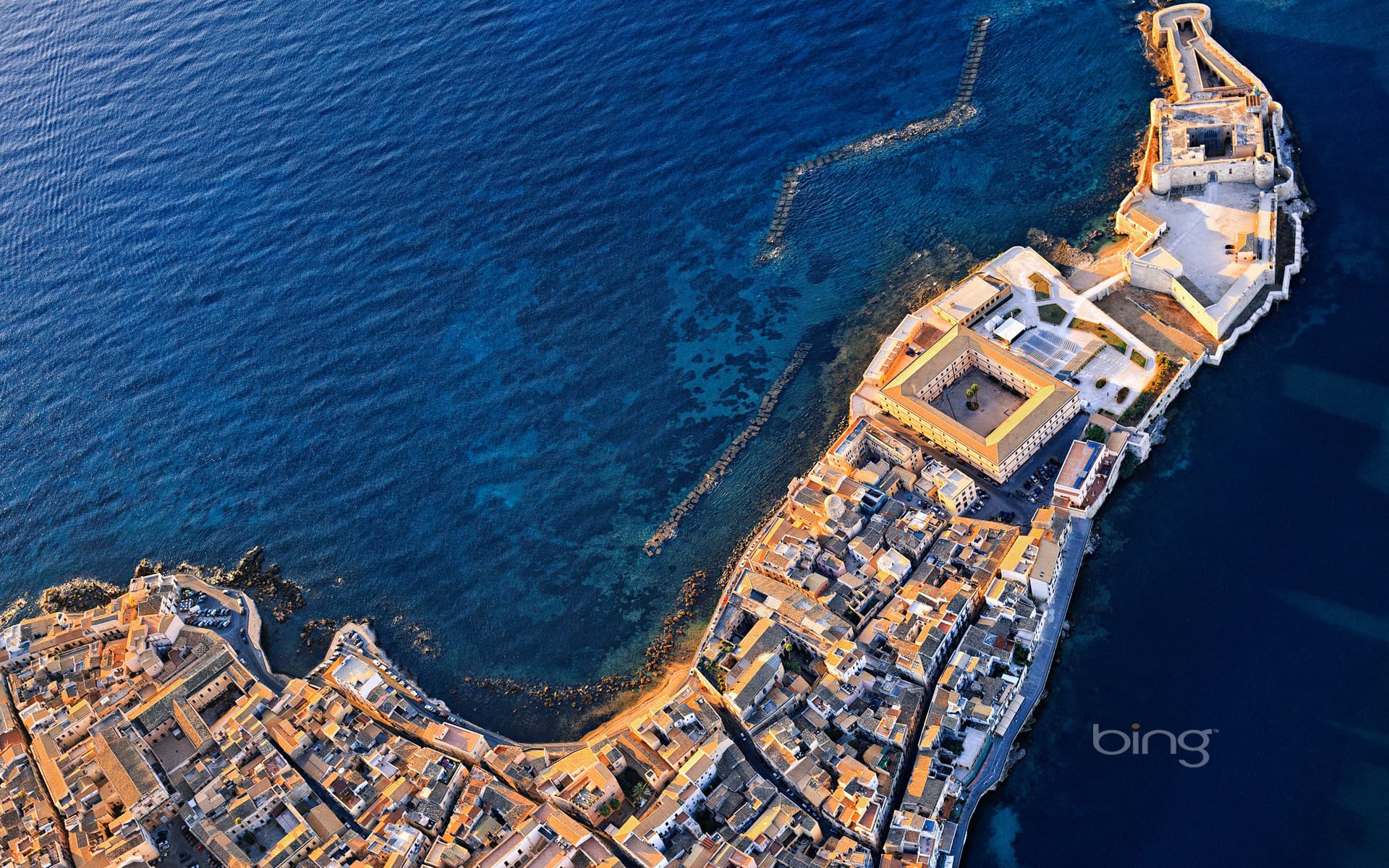 Bing Wallpaper: Aerial view of Castello Maniace in Syracuse, Sicily, Italy