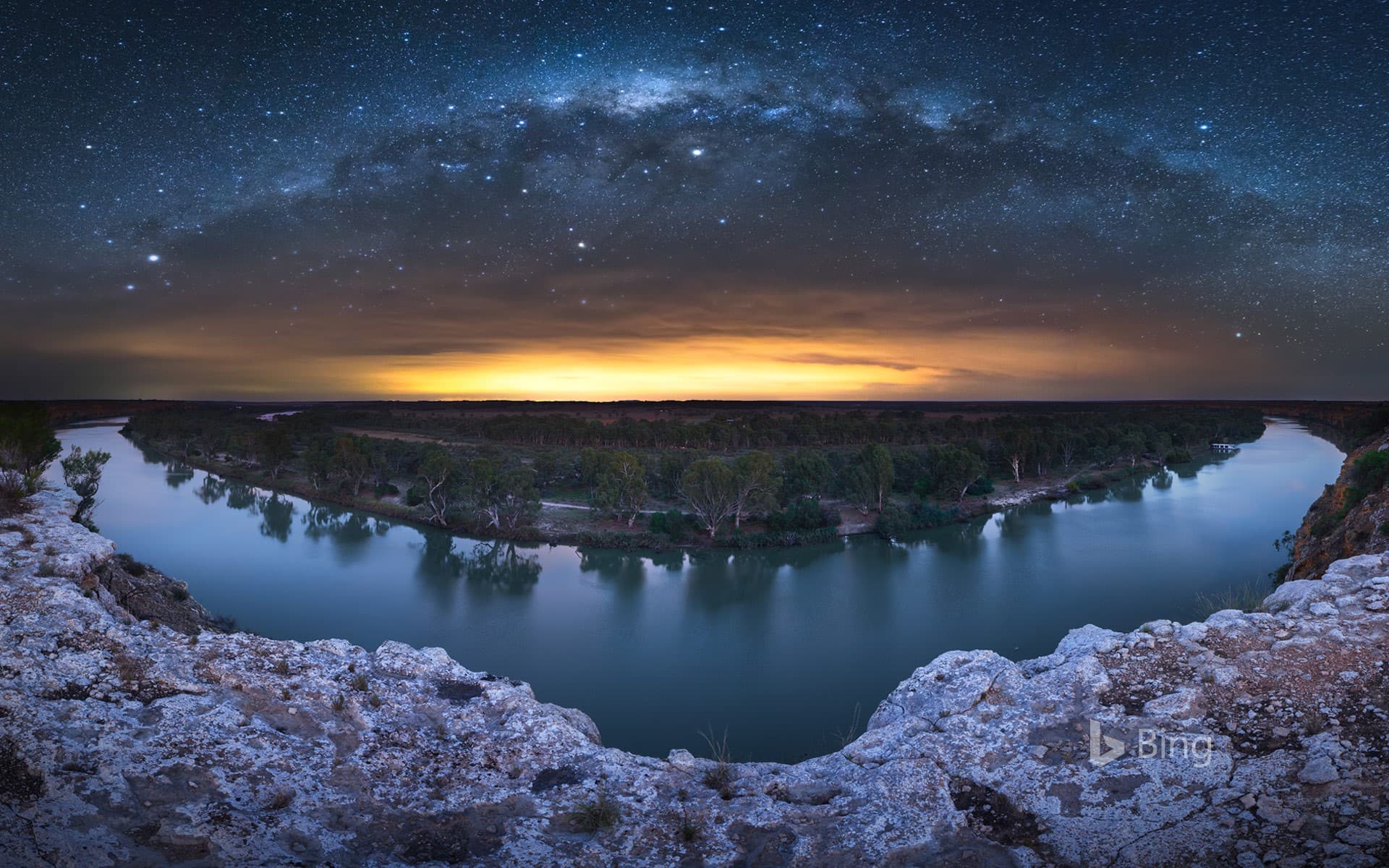 Bing Wallpaper: Milky Way over Murray River, Australia