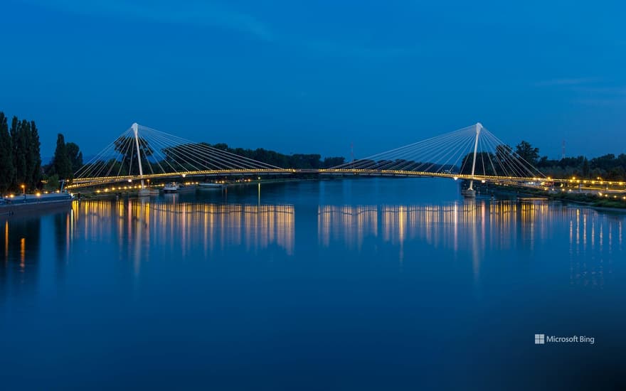Bing Wallpaper: Mimram pedestrian bridge over the Rhine between France and Germany
