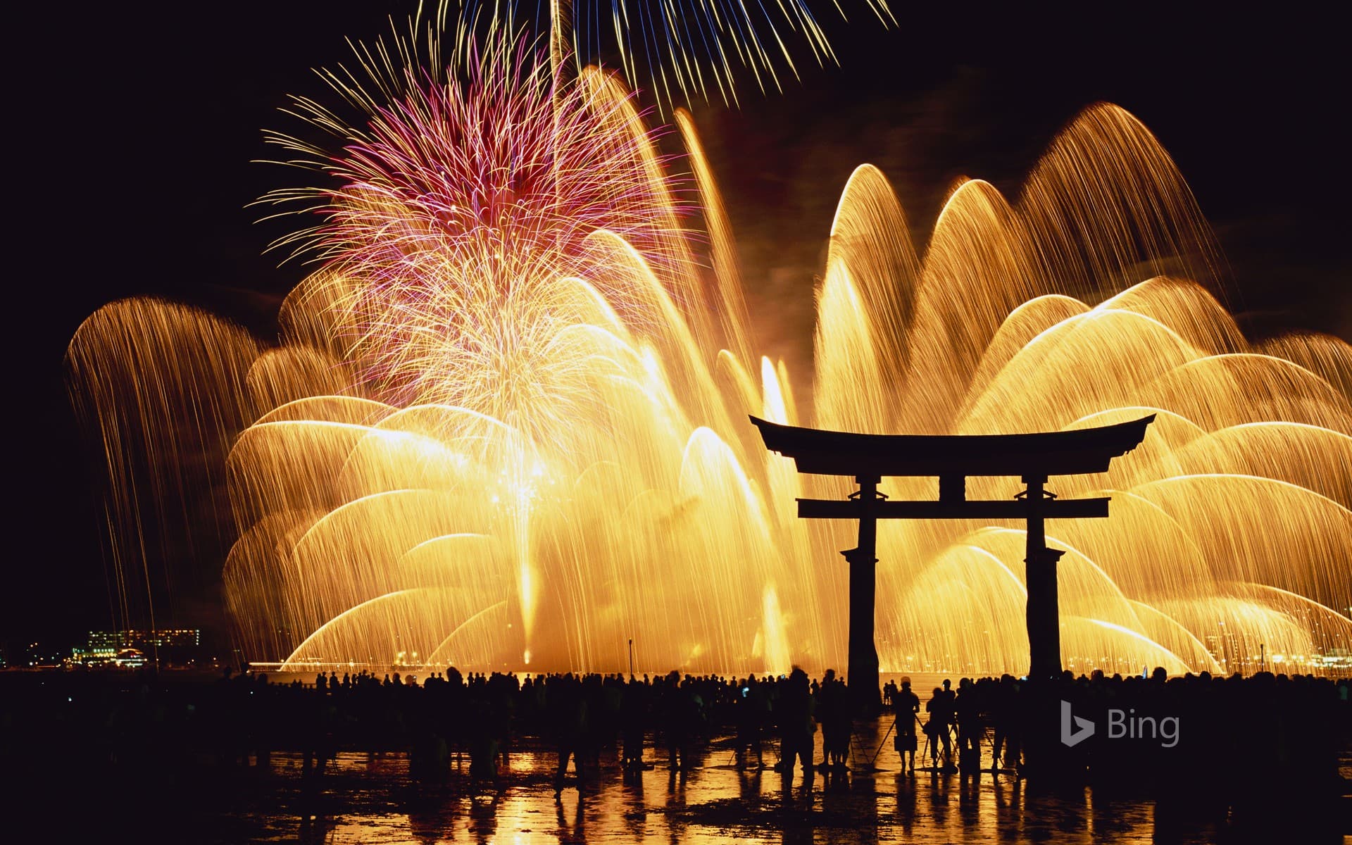 Bing Wallpaper: "Miyajima Underwater Fireworks" Hiroshima, Itsukushima
