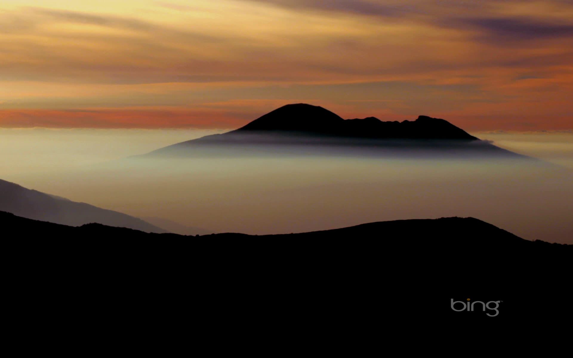 Bing Wallpaper: Mount Vesuvius, Italy