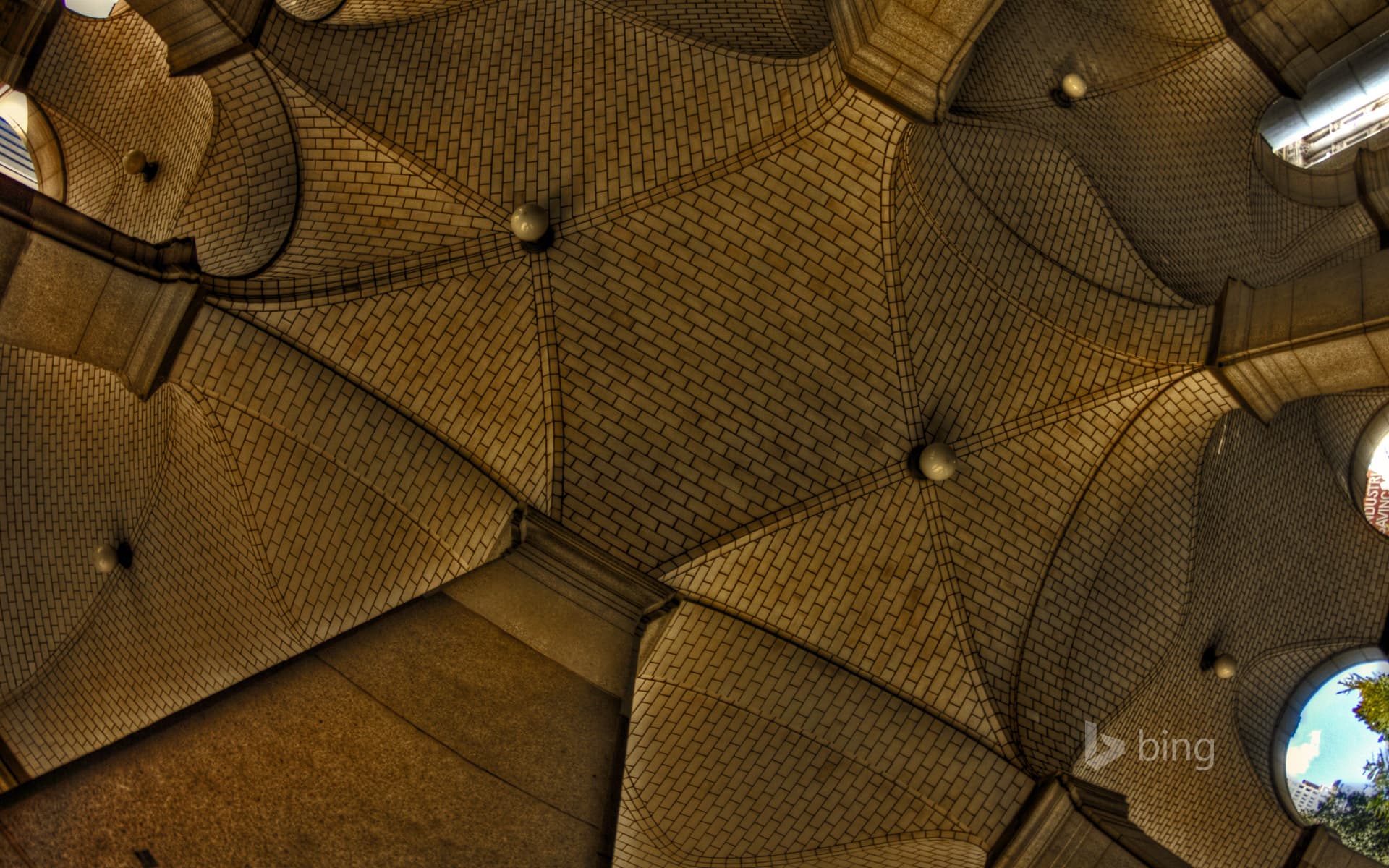 Bing Wallpaper: Brooklyn Bridge-City Hall/Chambers Street subway station ceiling, New York City
