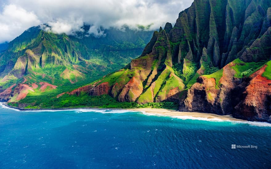 Kalalau Beach on the Nā Pali Coast, Kauai, Hawaii, United States