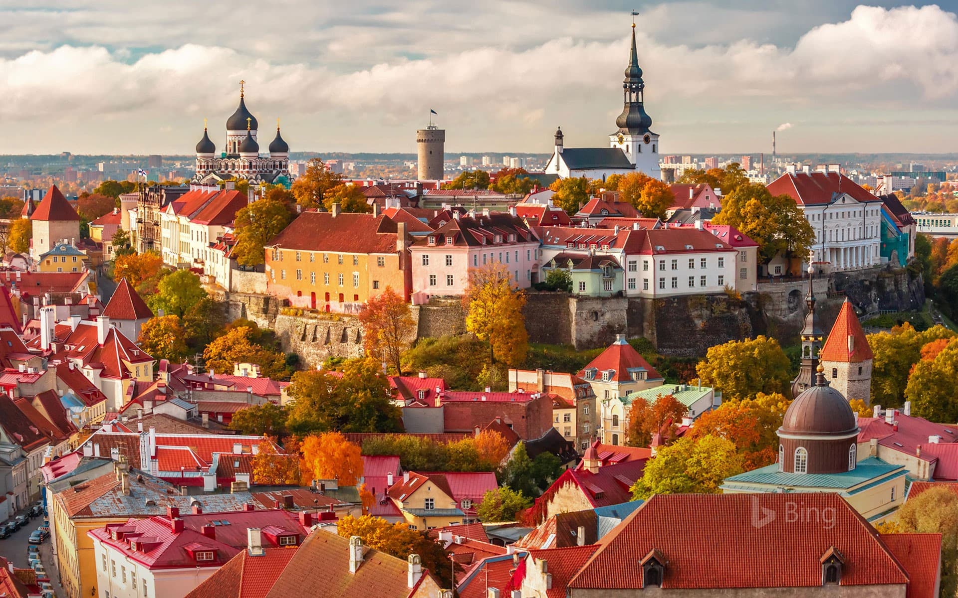 Bing Wallpaper: Old Town of Tallinn, Estonia