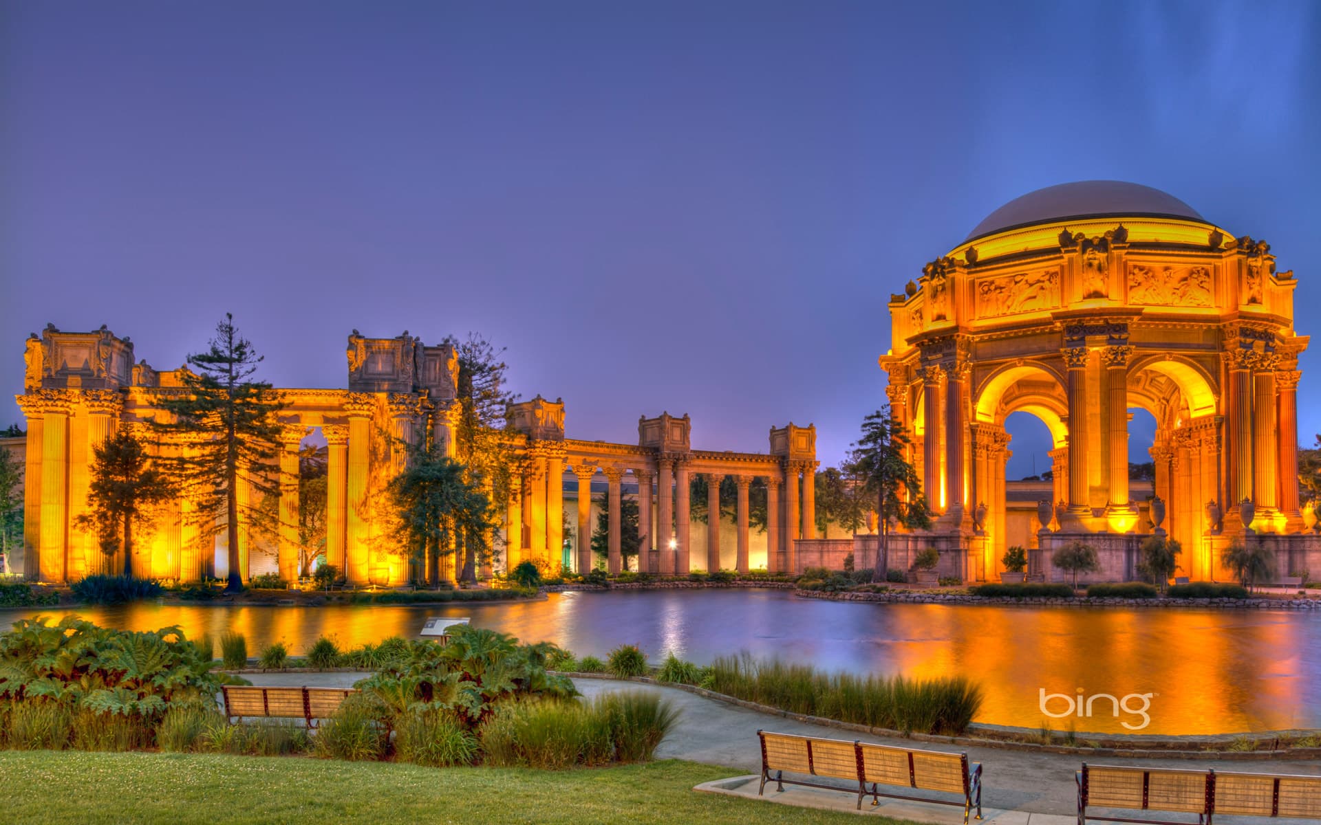 Bing Wallpaper: Palace of Fine Arts in the Marina District of San Francisco, California
