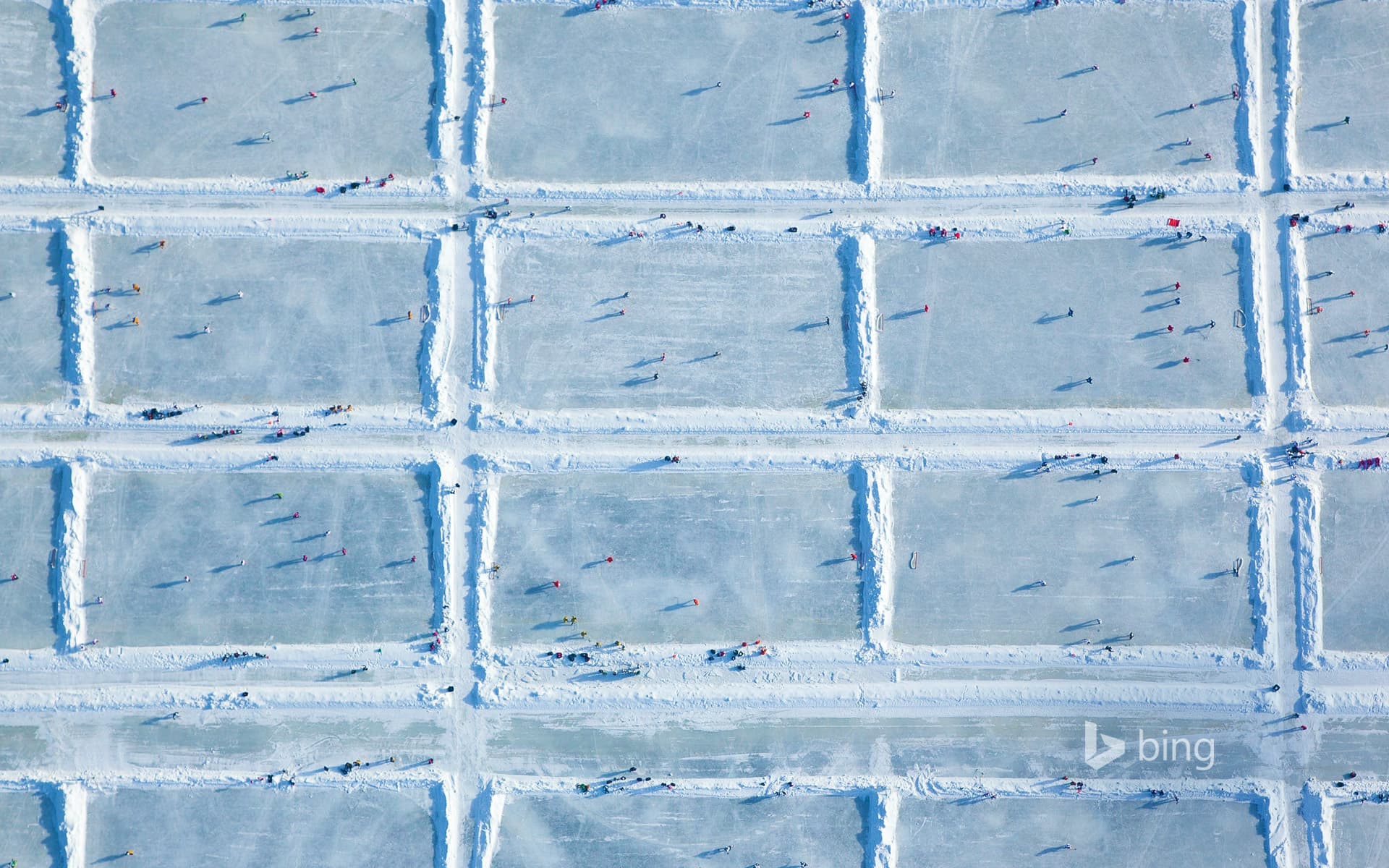 Bing Wallpaper: USA Pond Hockey National Championships at Dollar Lake in Eagle River, Wisconsin