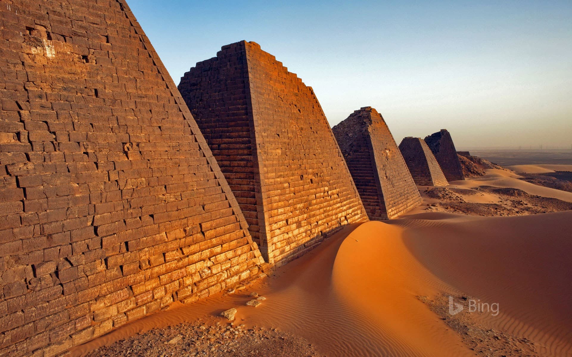 Bing Wallpaper: The Pyramids of Meroë in Sudan