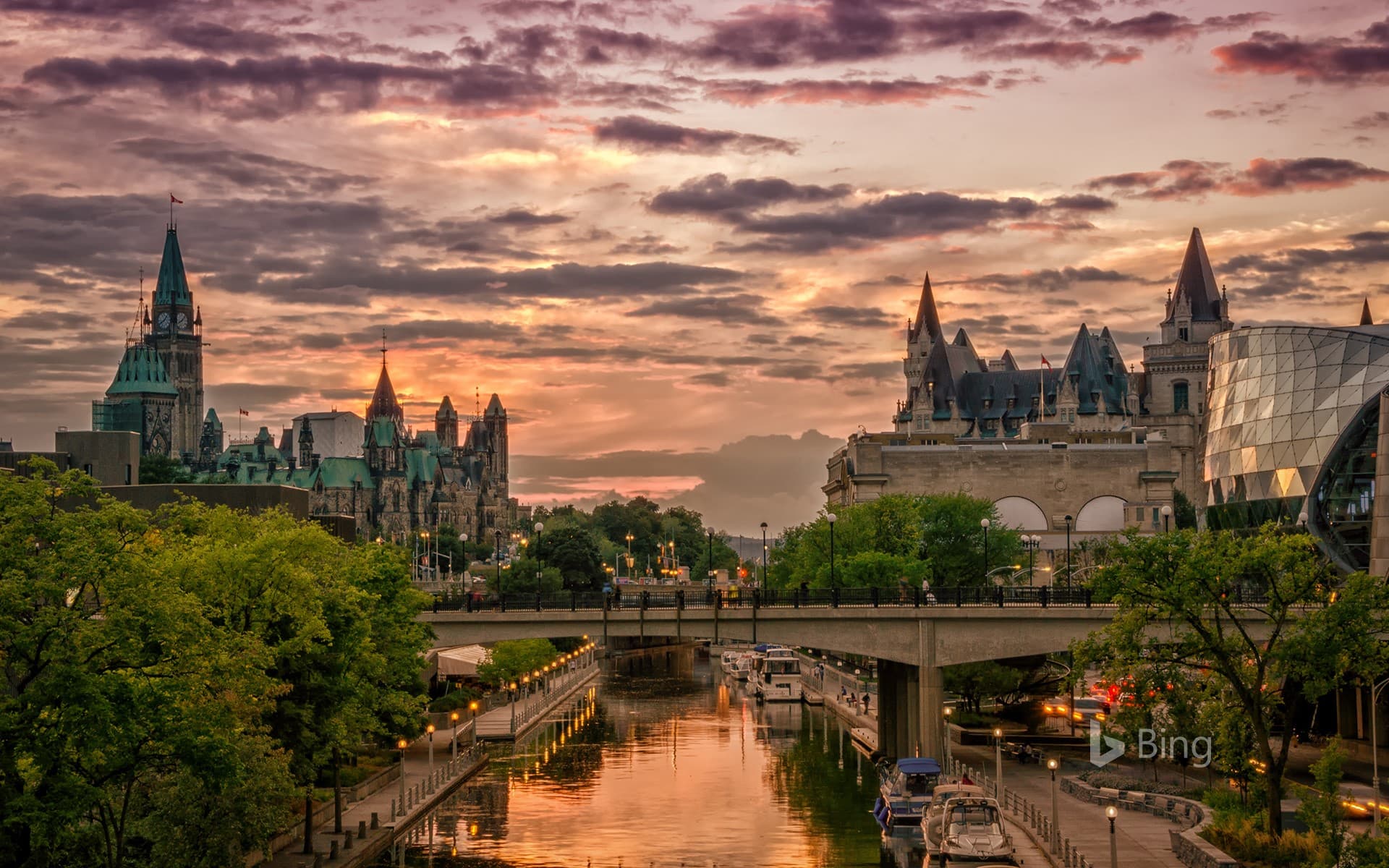 Bing Wallpaper: Rideau Canal at sunset with Chateau Laurier in the background, Ottawa, Canada
