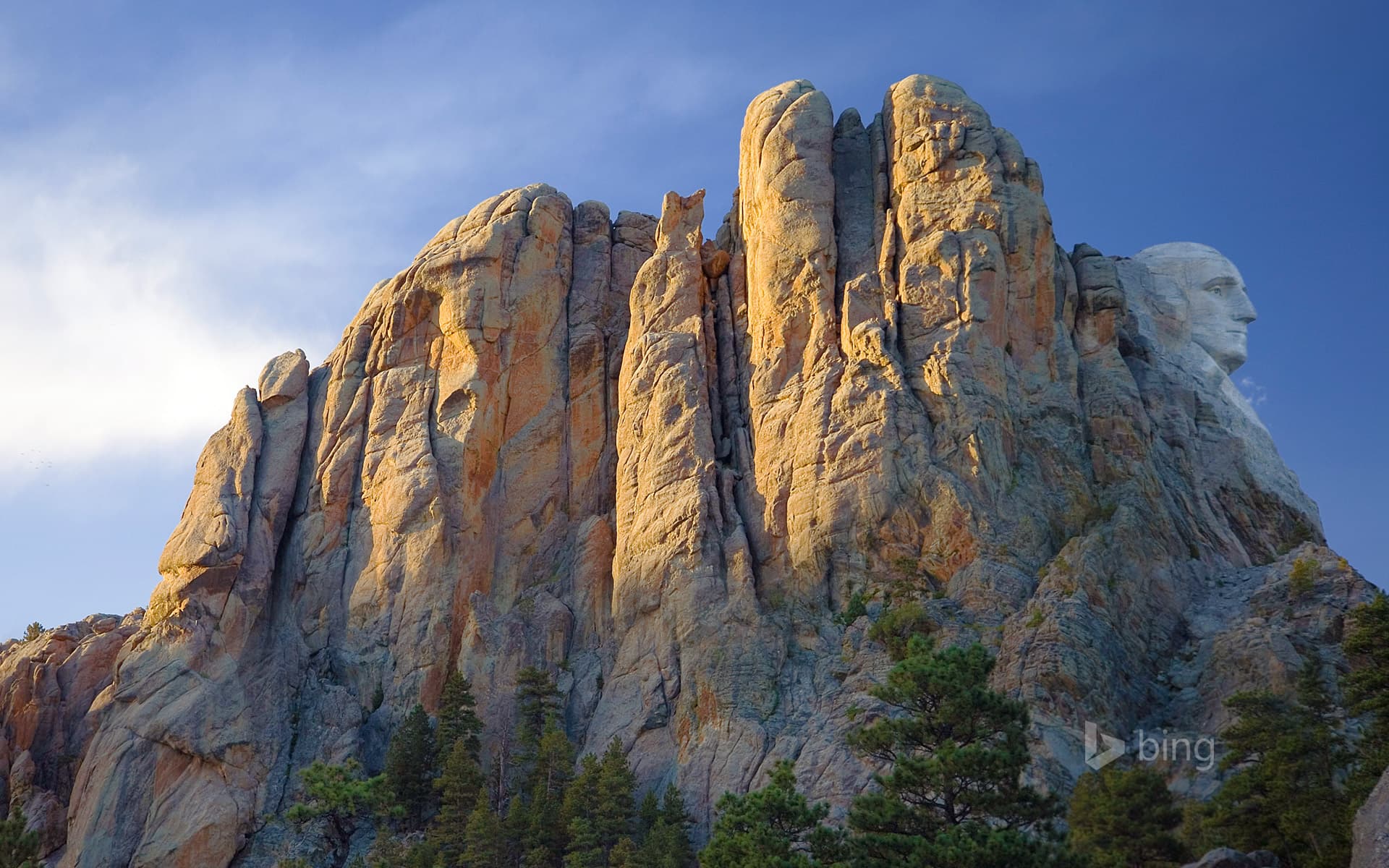 Bing Wallpaper: Profile of George Washington at Mount Rushmore National Memorial, South Dakota