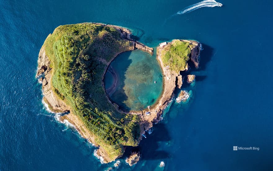 Vila Franca Islet, São Miguel Island, Azores, Portugal