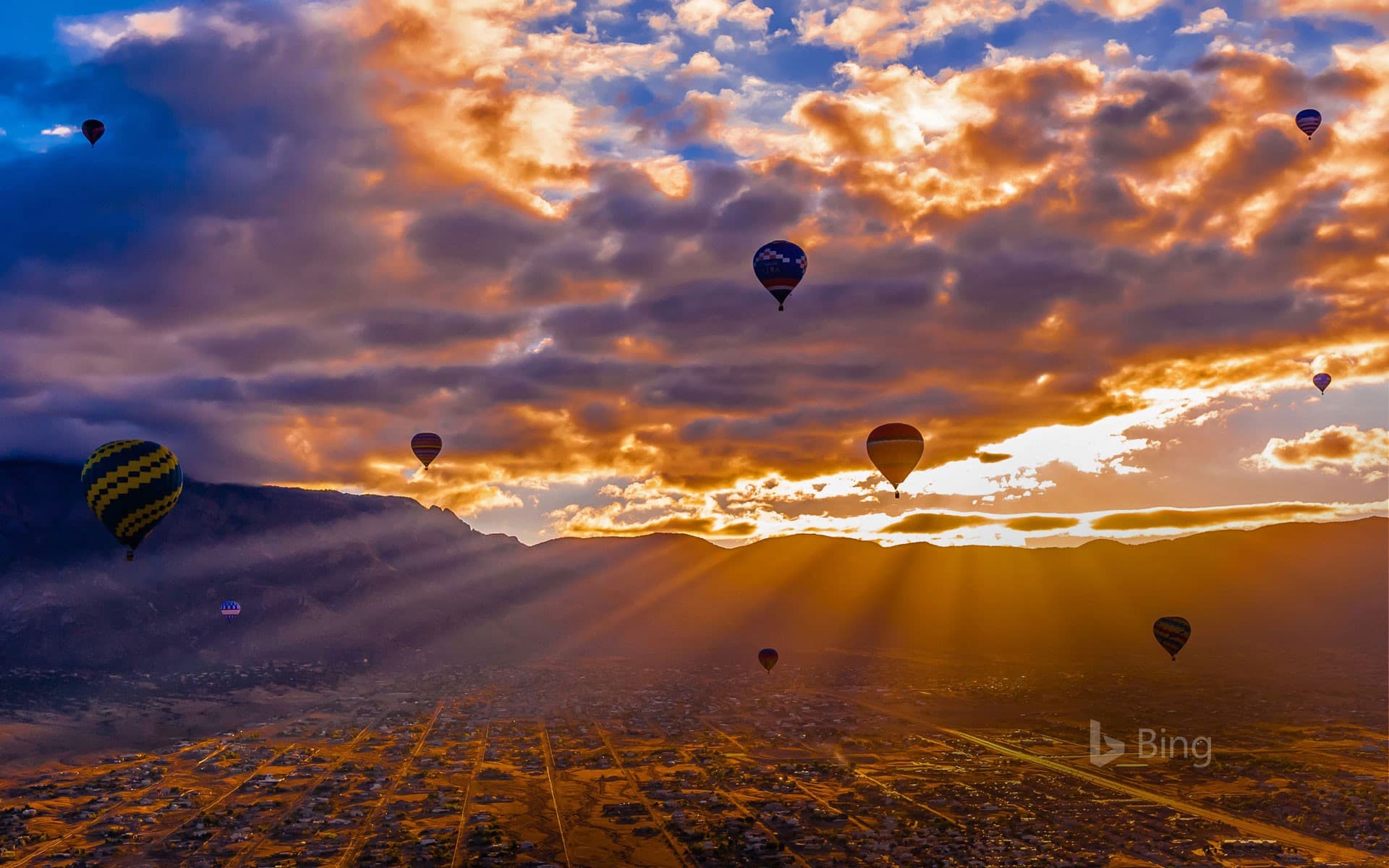 Bing Wallpaper: The Albuquerque International Balloon Fiesta, Albuquerque, New Mexico