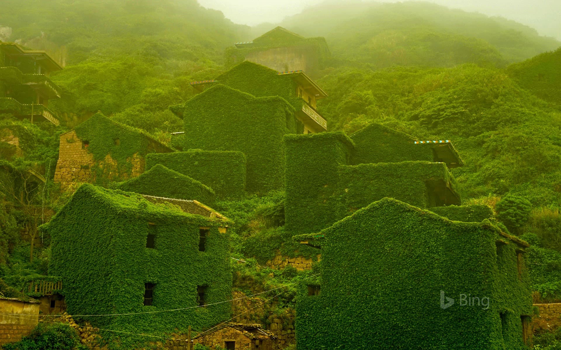 Bing Wallpaper: The abandoned village of Houtouwan on Shengshan Island, China