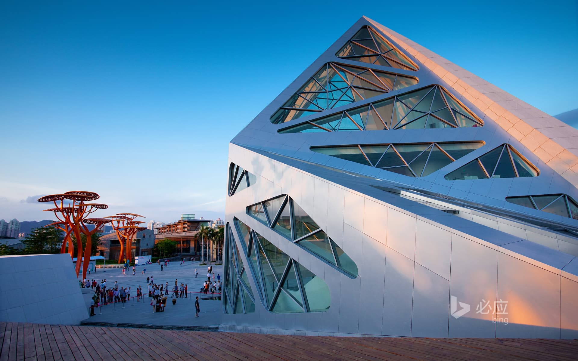 Bing Wallpaper: Shenzhen, Guangdong, Happy Coast