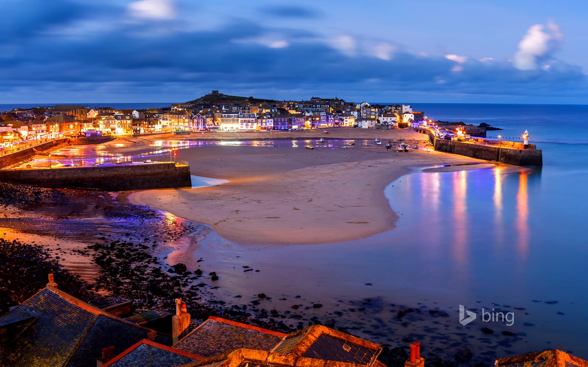 Bing Wallpaper: Dusk overlooking St Ives Harbour, Cornwall, England