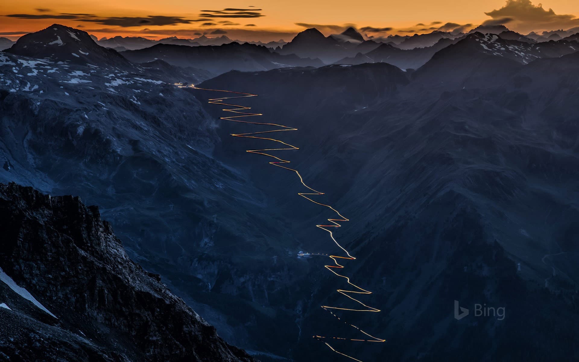 Bing Wallpaper: Stelvio Pass in the Ortler Alps, Italy