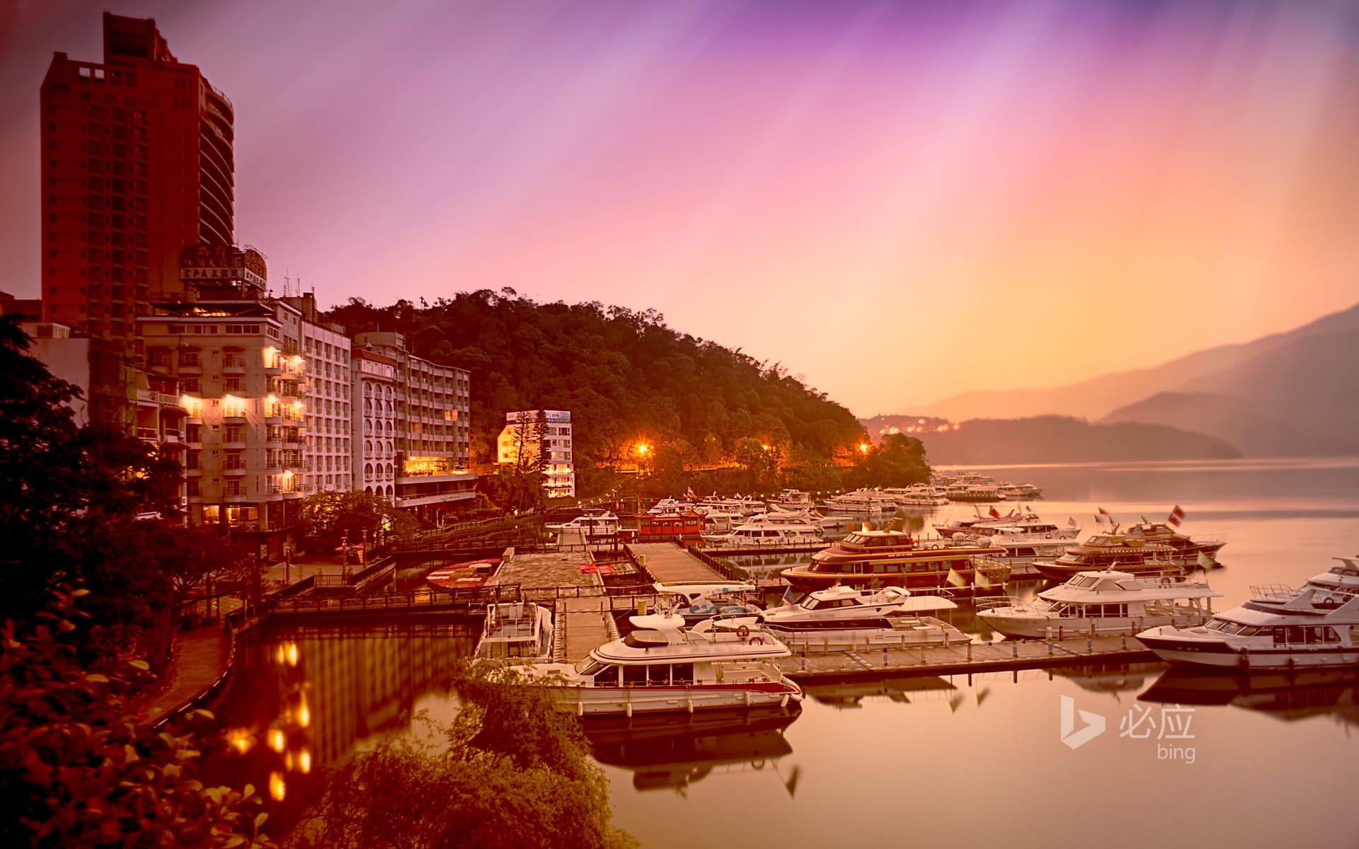 Bing Wallpaper: Sun Moon Lake, Taiwan