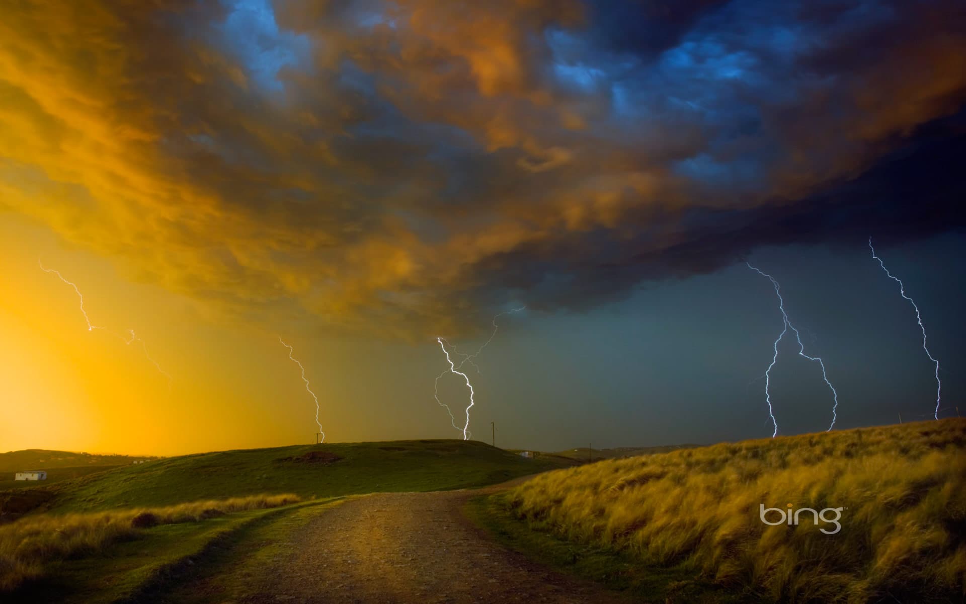 Bing Wallpaper: Thunderstorm near Coffee Bay in the Wild Coast region of South Africa