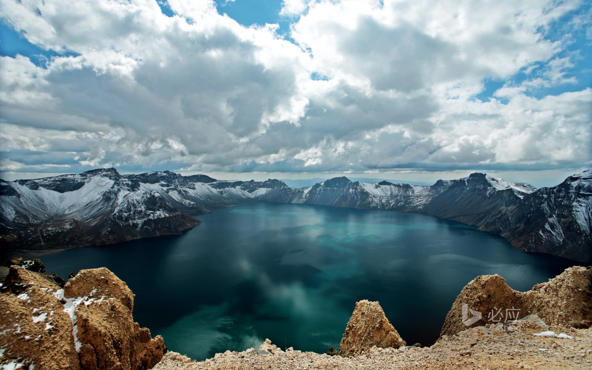 Bing Wallpaper: Tianchi