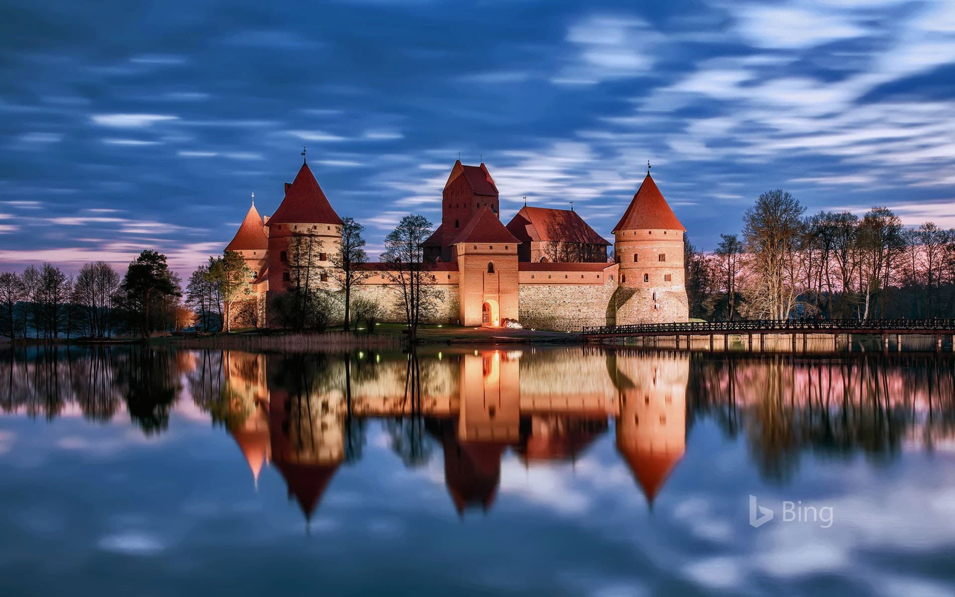 Bing Wallpaper: Trakai Island Castle in Trakai, Lithuania