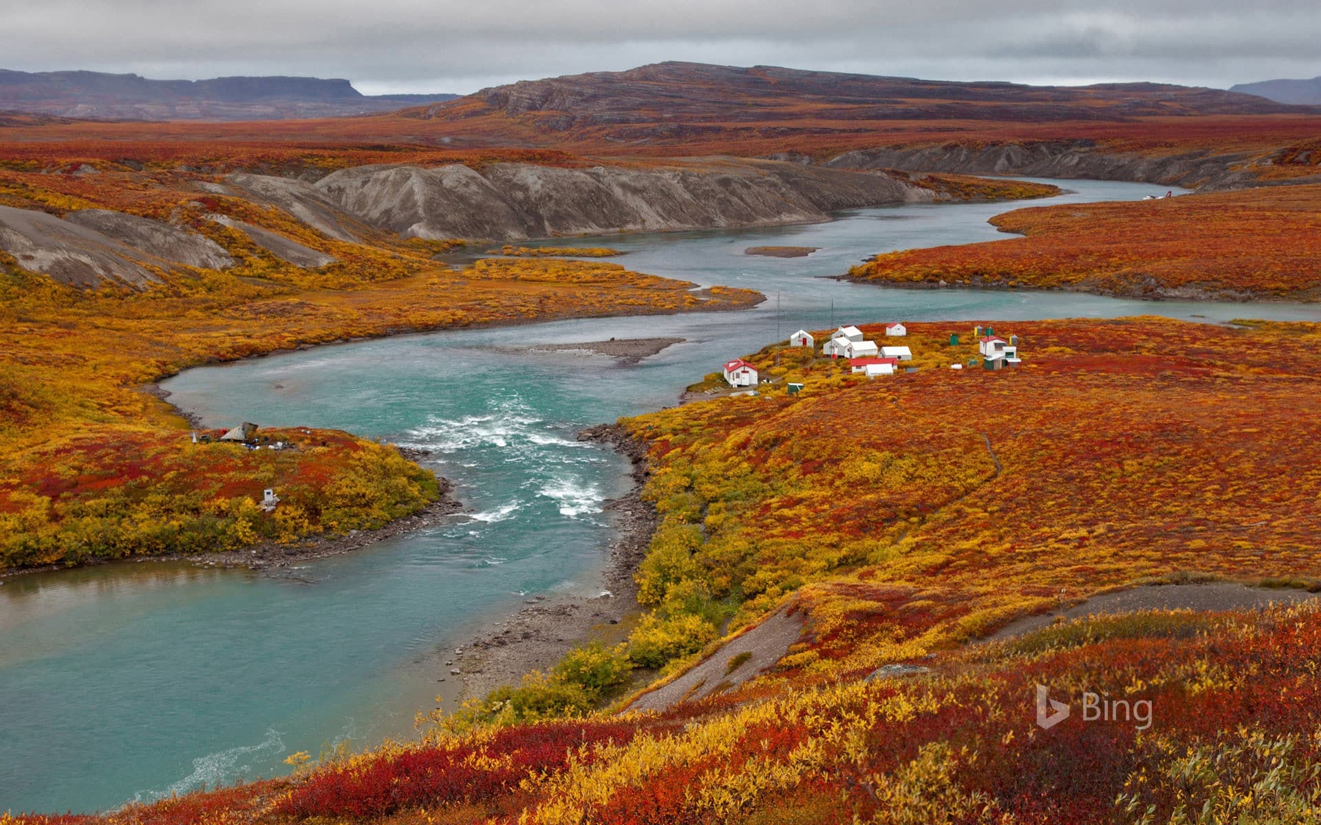Bing Wallpaper: Fishing lodges on the Tree River in the Kitikmeot Region of Nunavut, Canada