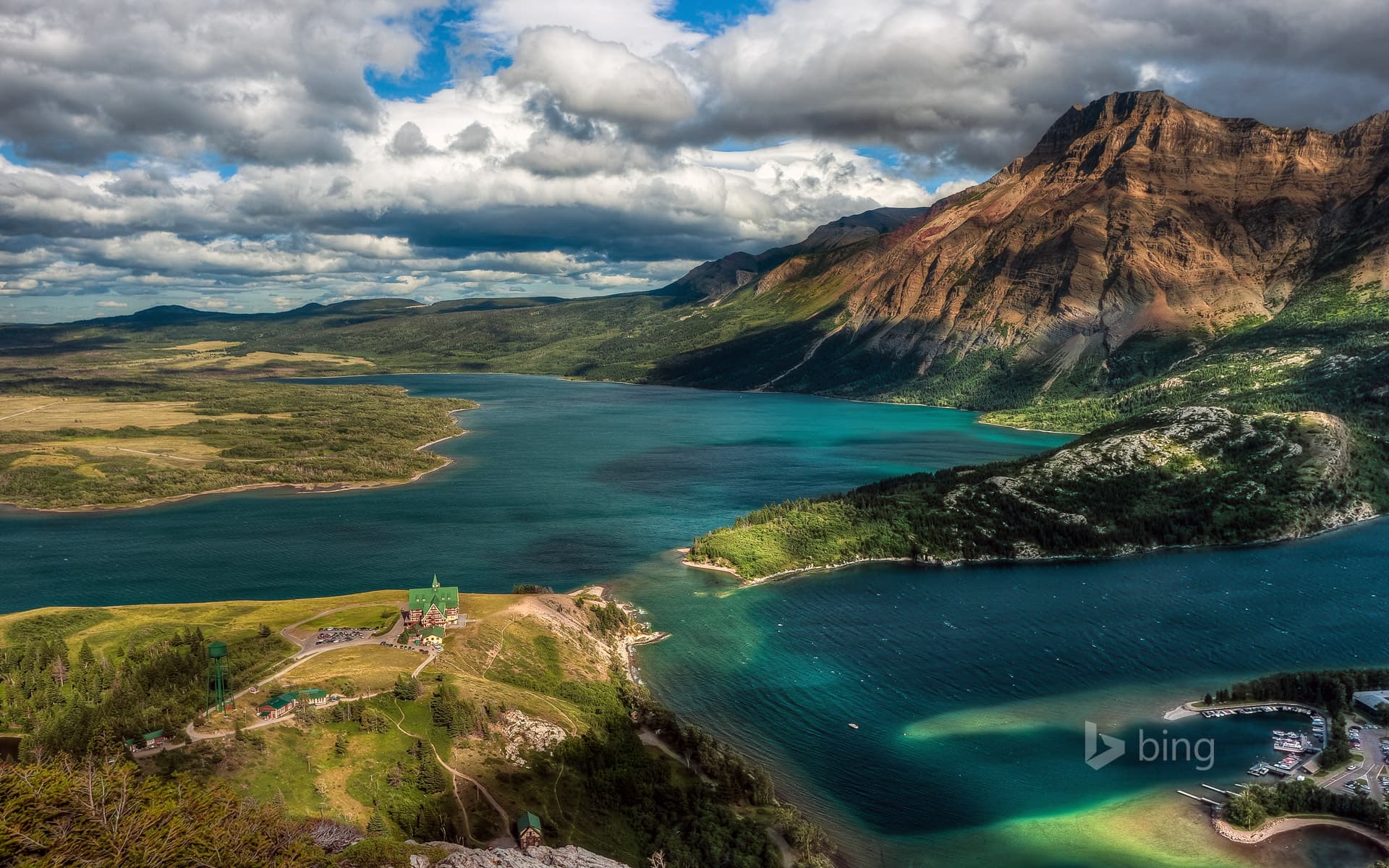 Bing Wallpaper: A view from Bear's Hump in Waterton Lakes National Park, Alberta, Canada